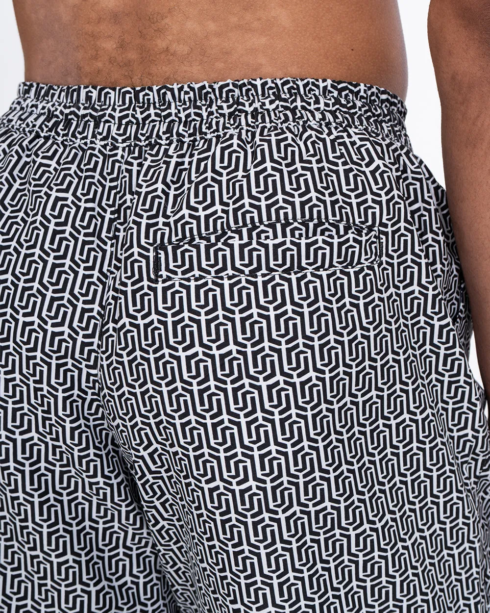 2t Aray Tall Geometric Swim Shorts (black/white) sport versatile