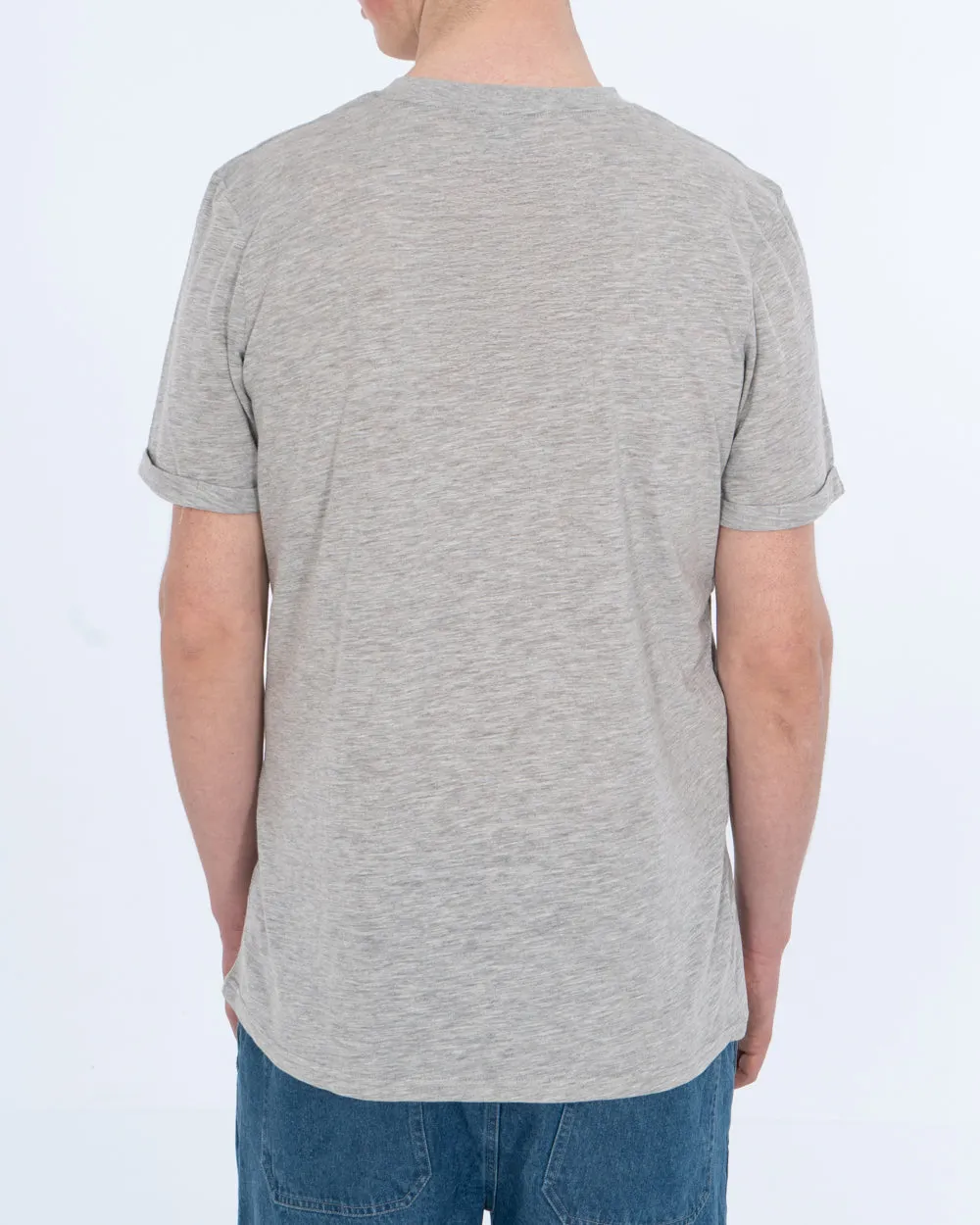 2t Benji Tall Embroidered Pocket T-Shirt (light grey) campus life