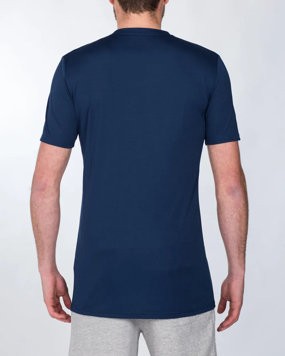 2t Dry Tech Training Top (navy) street edge
