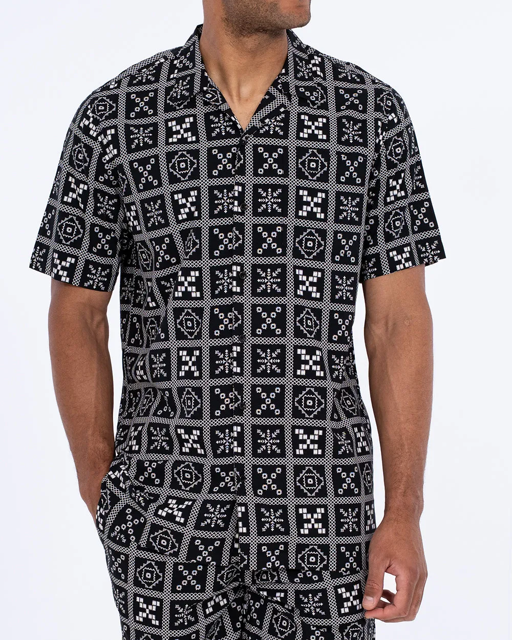 2t Etienne Tall Short Sleeve Revere Shirt (black/white) Fit First