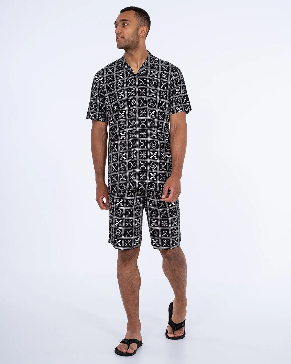 2t Etienne Tall Short Sleeve Revere Shirt (black/white) Youth Style