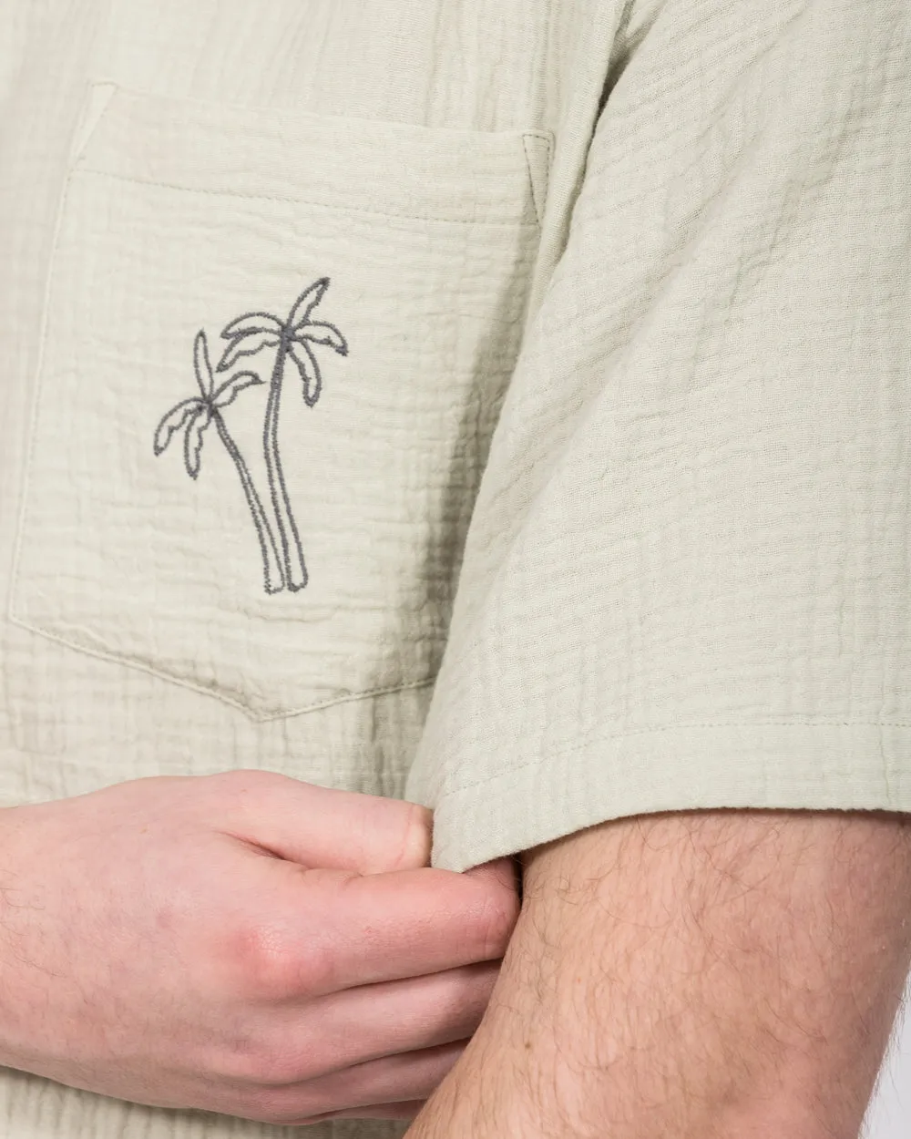 2t Grayson Tall Short Sleeve Embroidered Shirt (sage palm) Stay Fresh