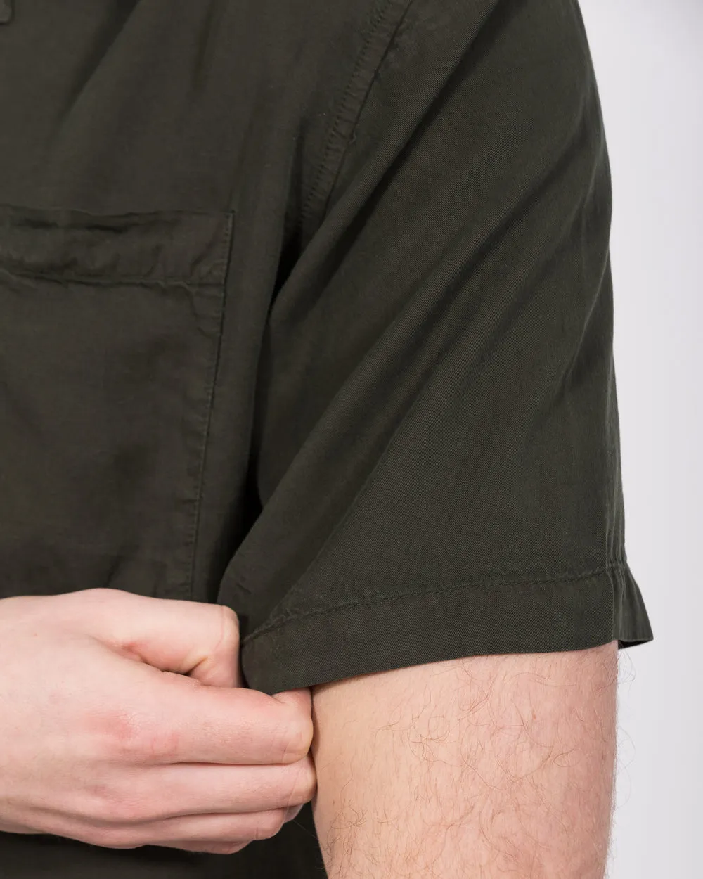 2t Reagan Tall Short Sleeve Revere Shirt (dark khaki) Relax Fit