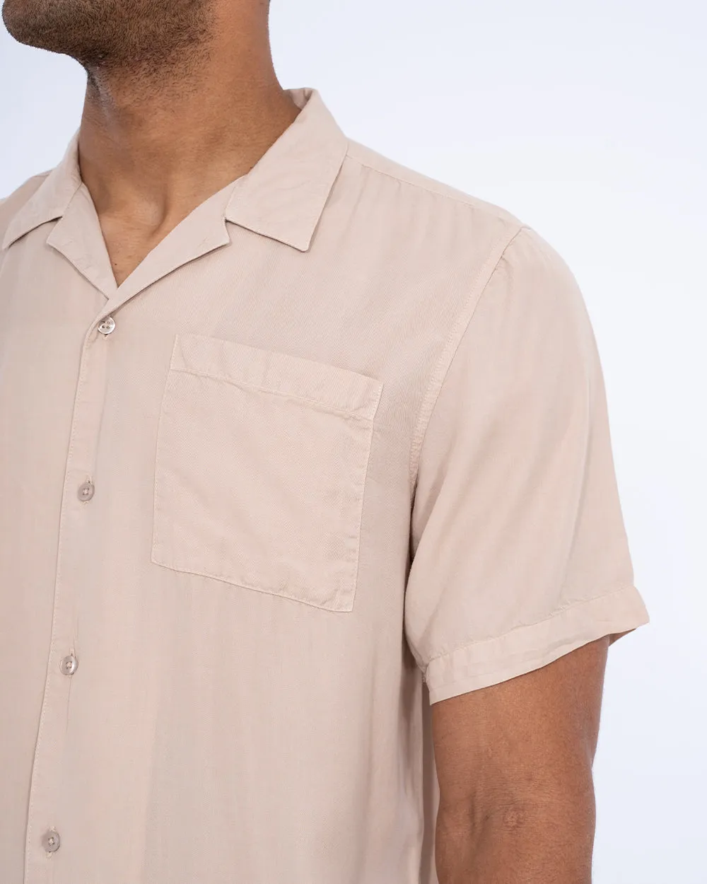 2t Reagan Tall Short Sleeve Revere Shirt (ecru) Neat Classic