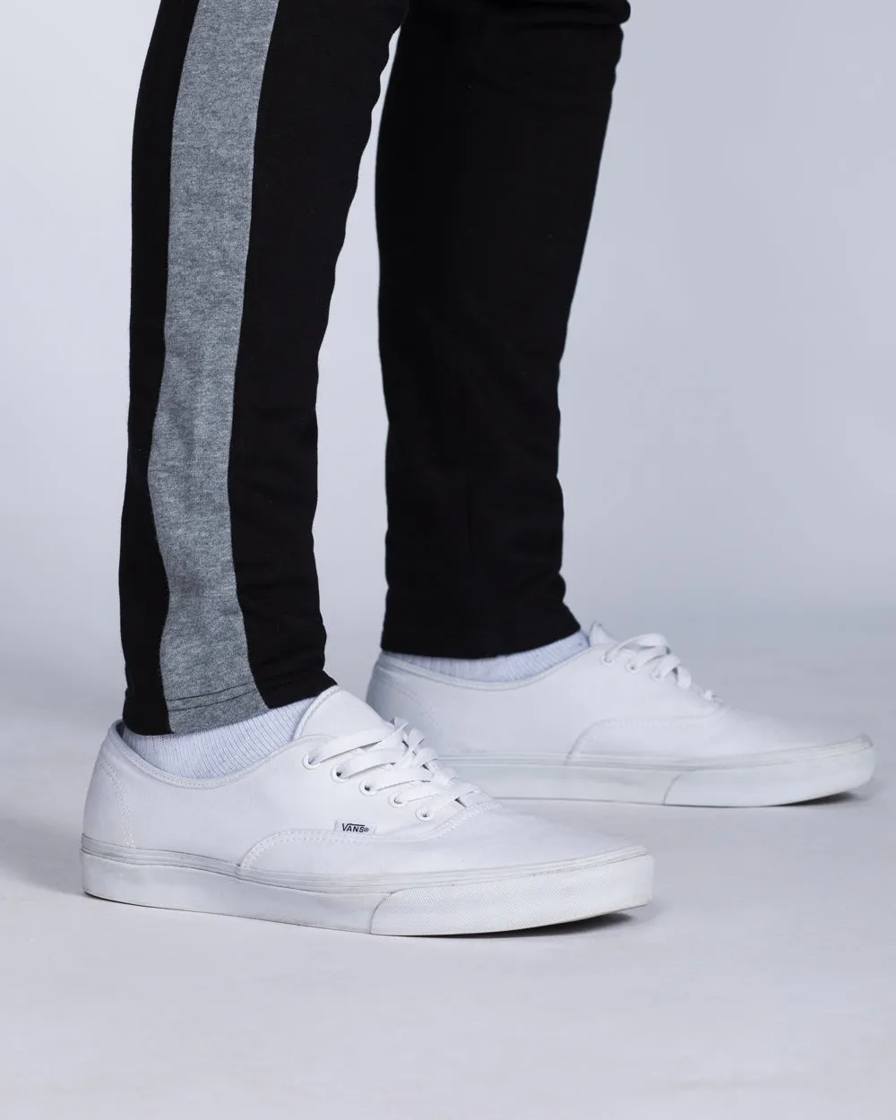 2t Riley Striped Slim Fit Tall Joggers (black) slim cut