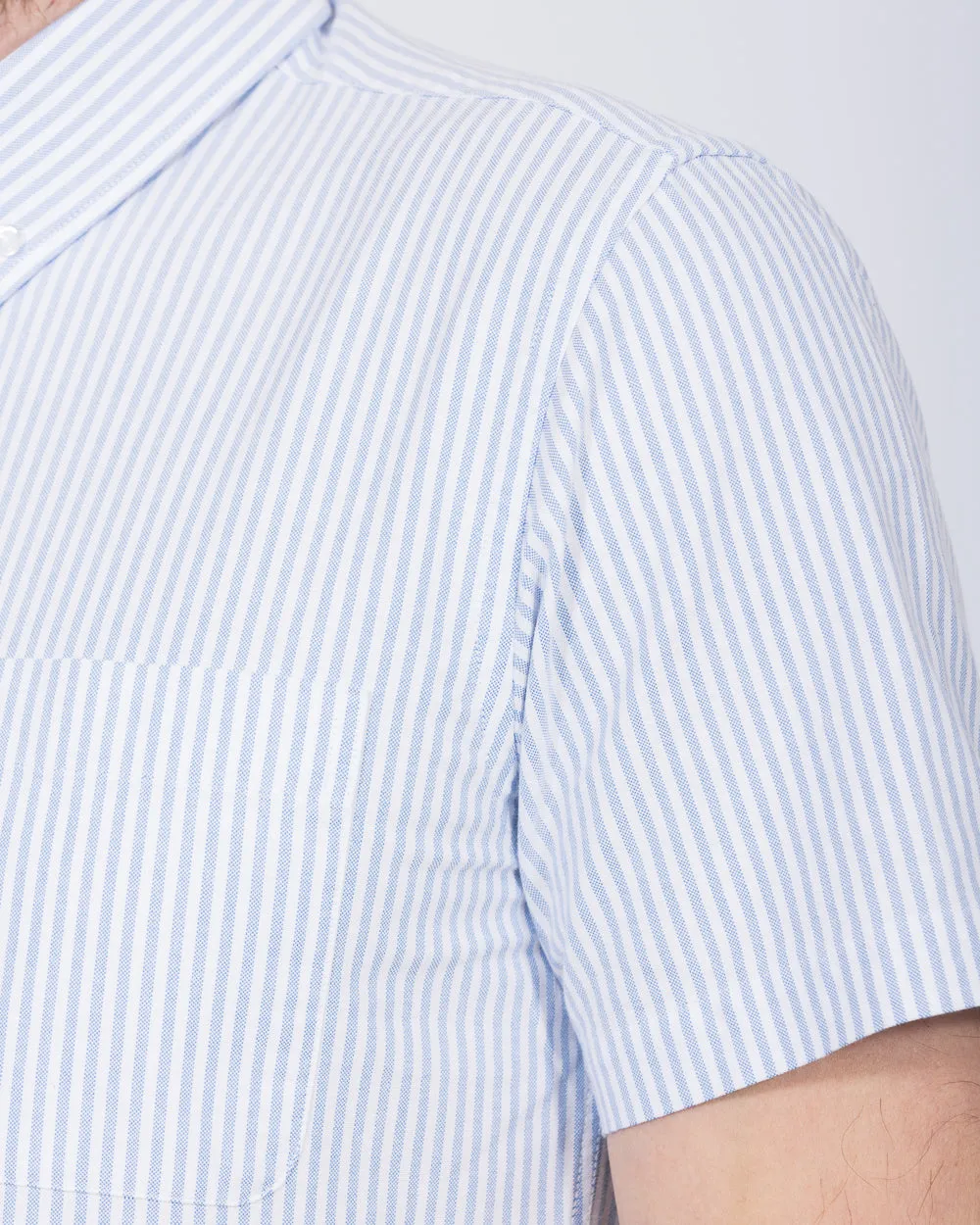 2t Slim Fit Short Sleeve Tall Shirt (light blue stripe) Clear Fit