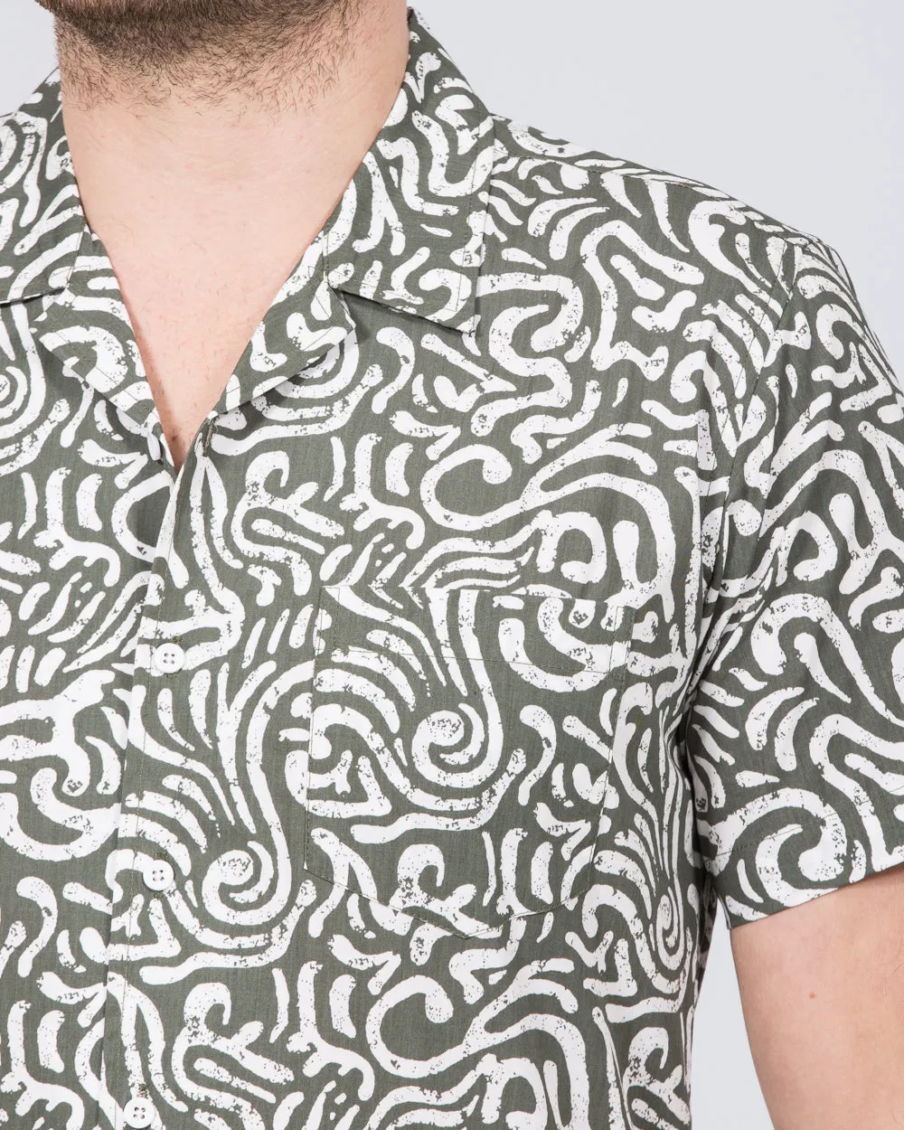 2t Slim Fit Tall Abstract Revere Shirt (light olive) Happy Fit