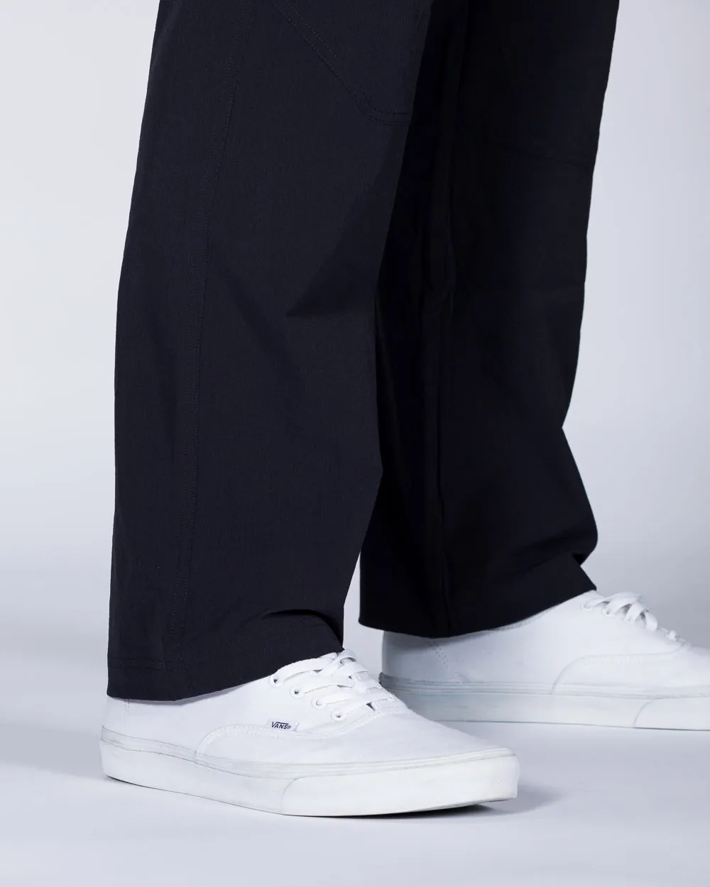 2t Thomas Slim Fit Tall Walking Trousers (black) odor resistant