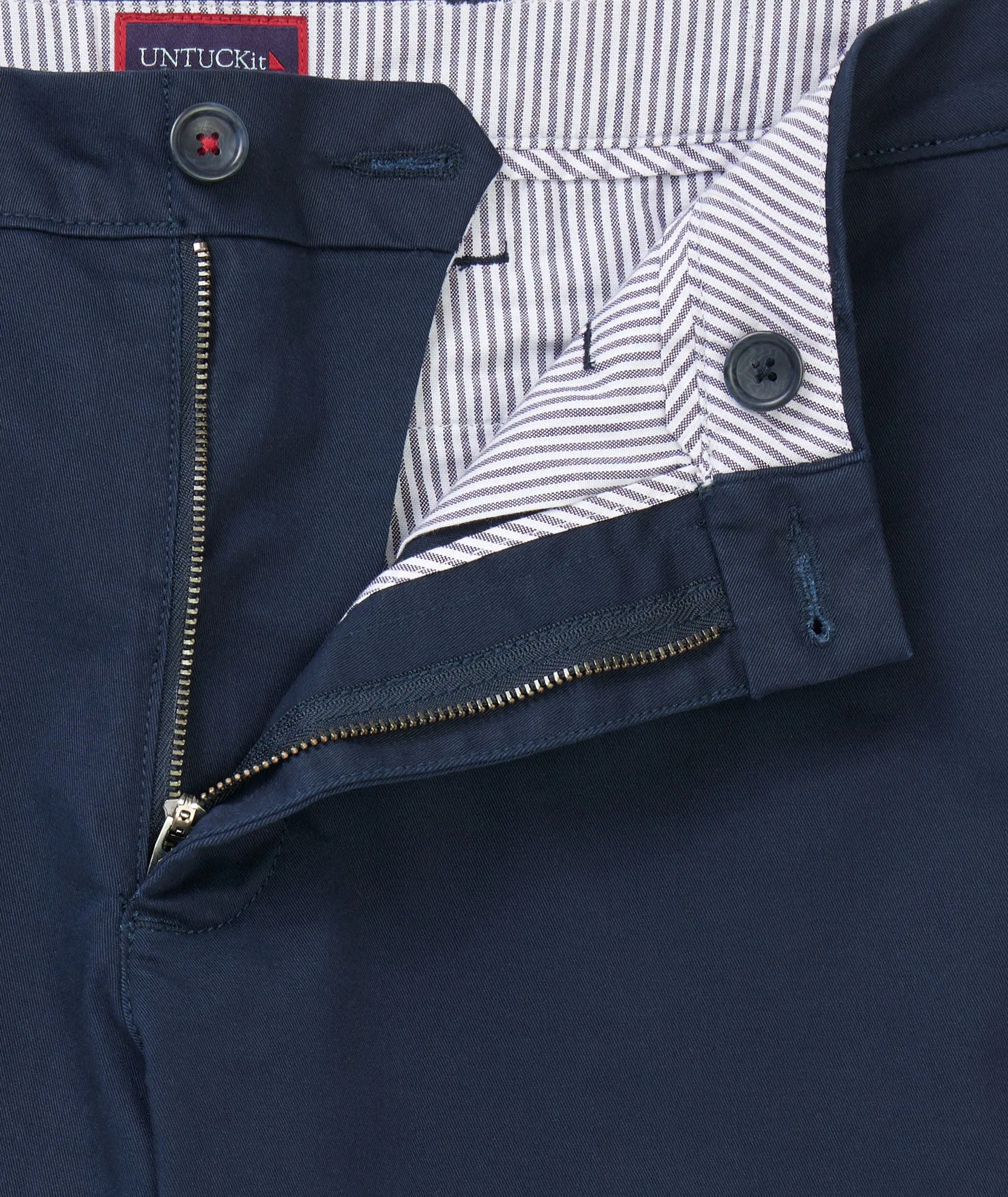 9" Chino Shorts vibrant sport