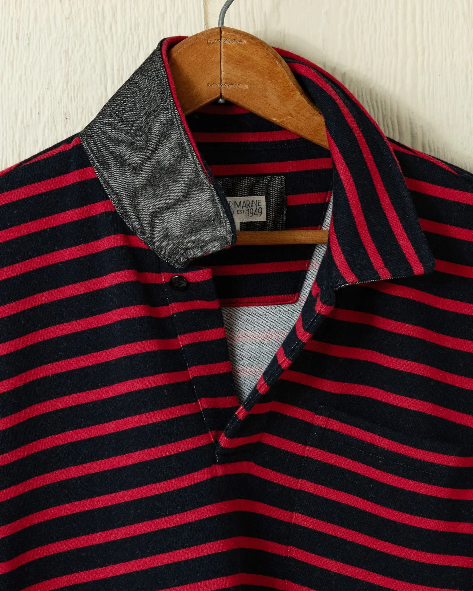 Acadia Polo in Navy/Breton Red Loopback Terry summer breeze