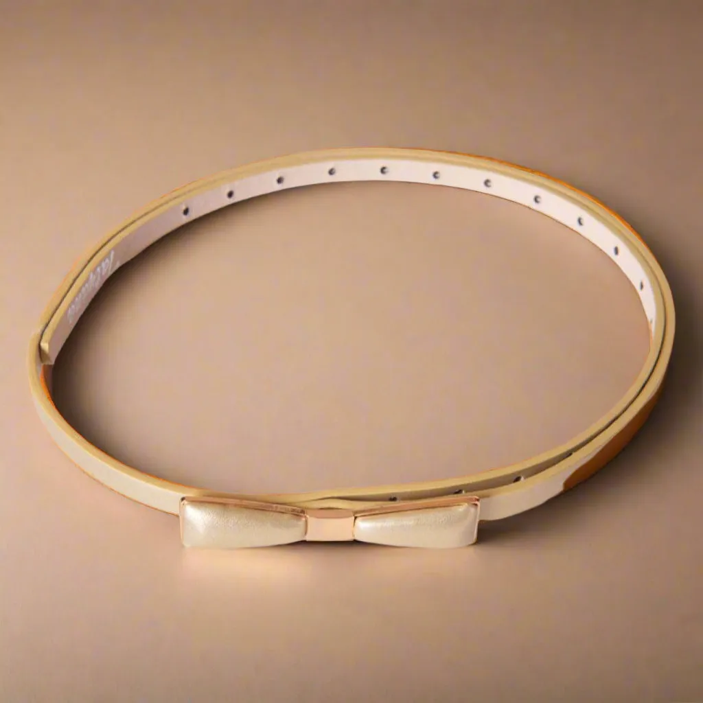 Adjustable Length Retro-Inspired Metal Bow Belt smart function
