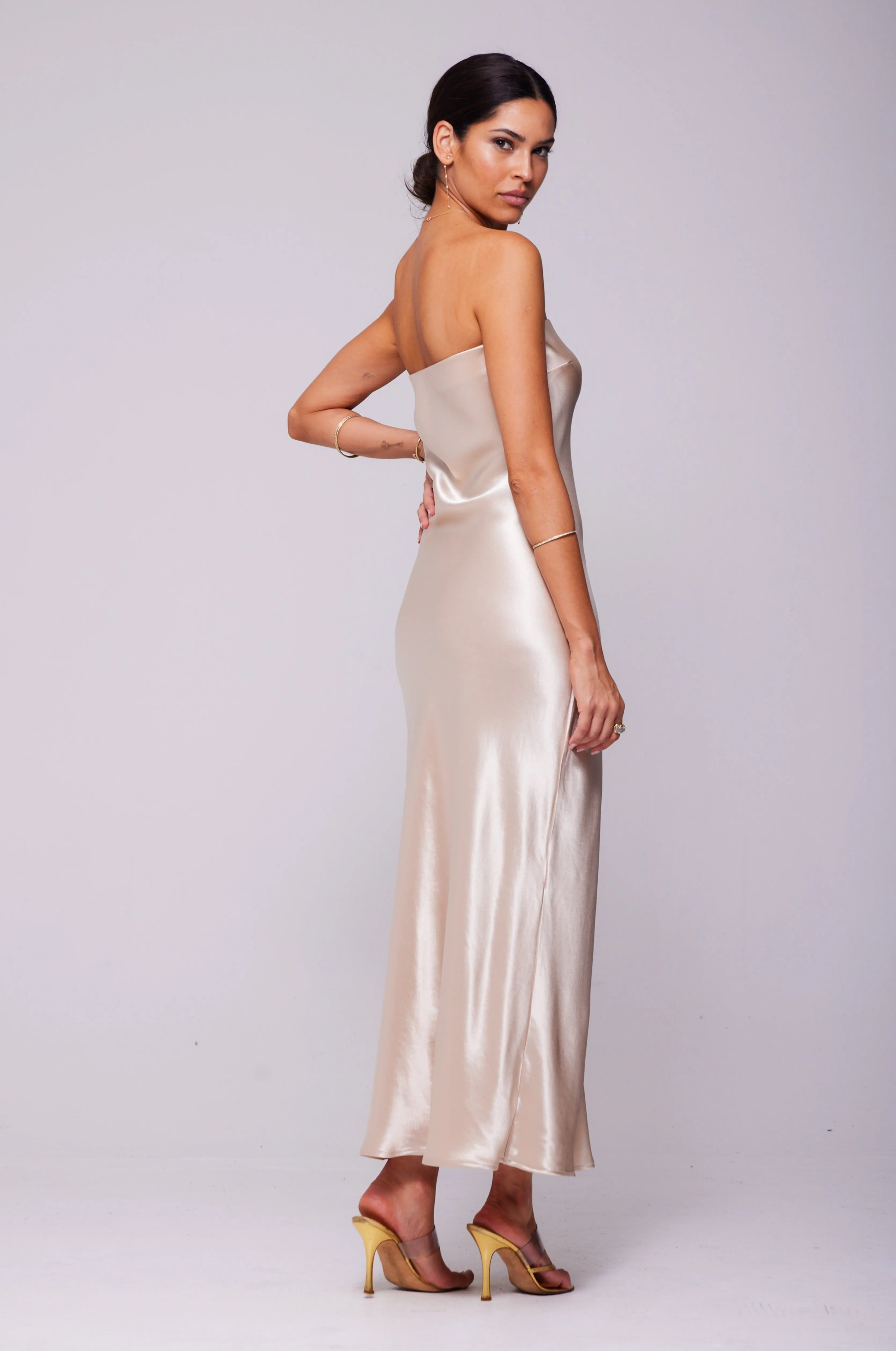 Anna Slip in Champagne natural comfort