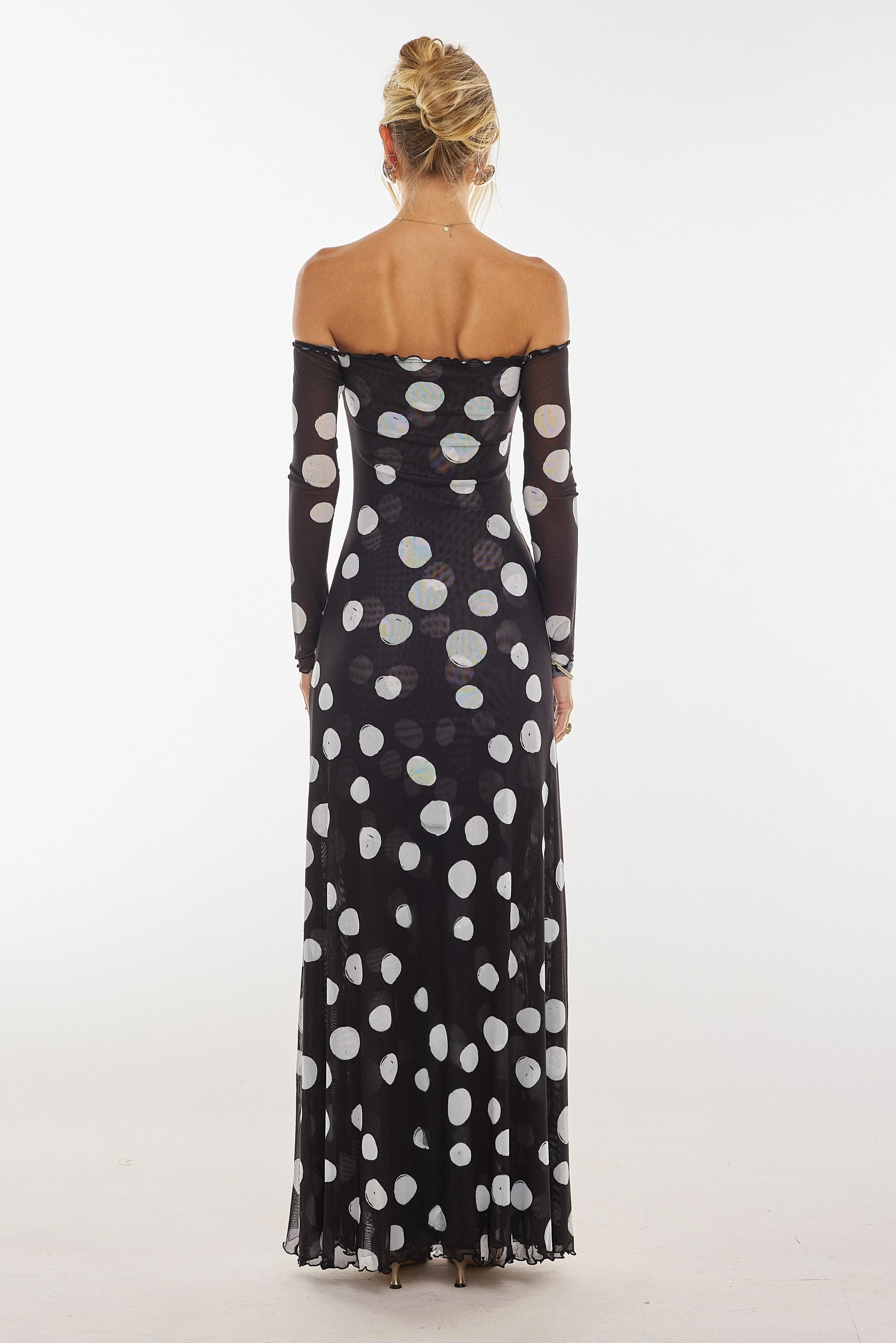Bardot Maxi in Vogue casual femininity