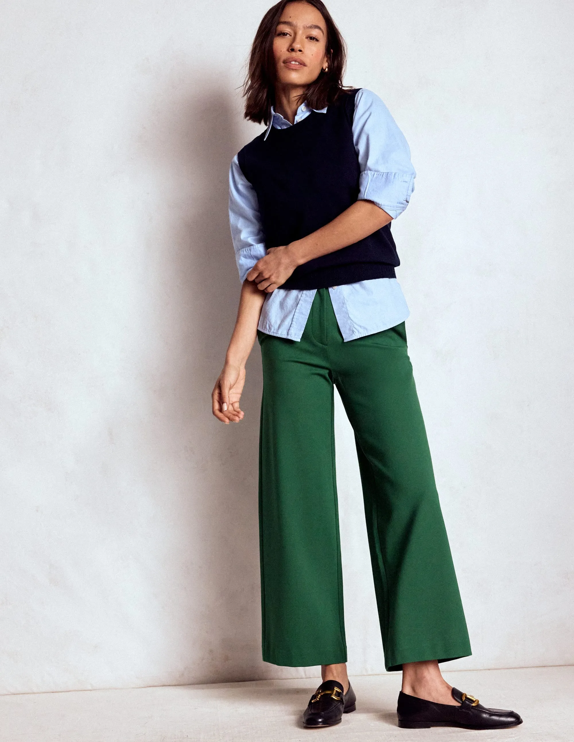 Belgravia Ponte Crop Trousers-Hunter Green bold colors