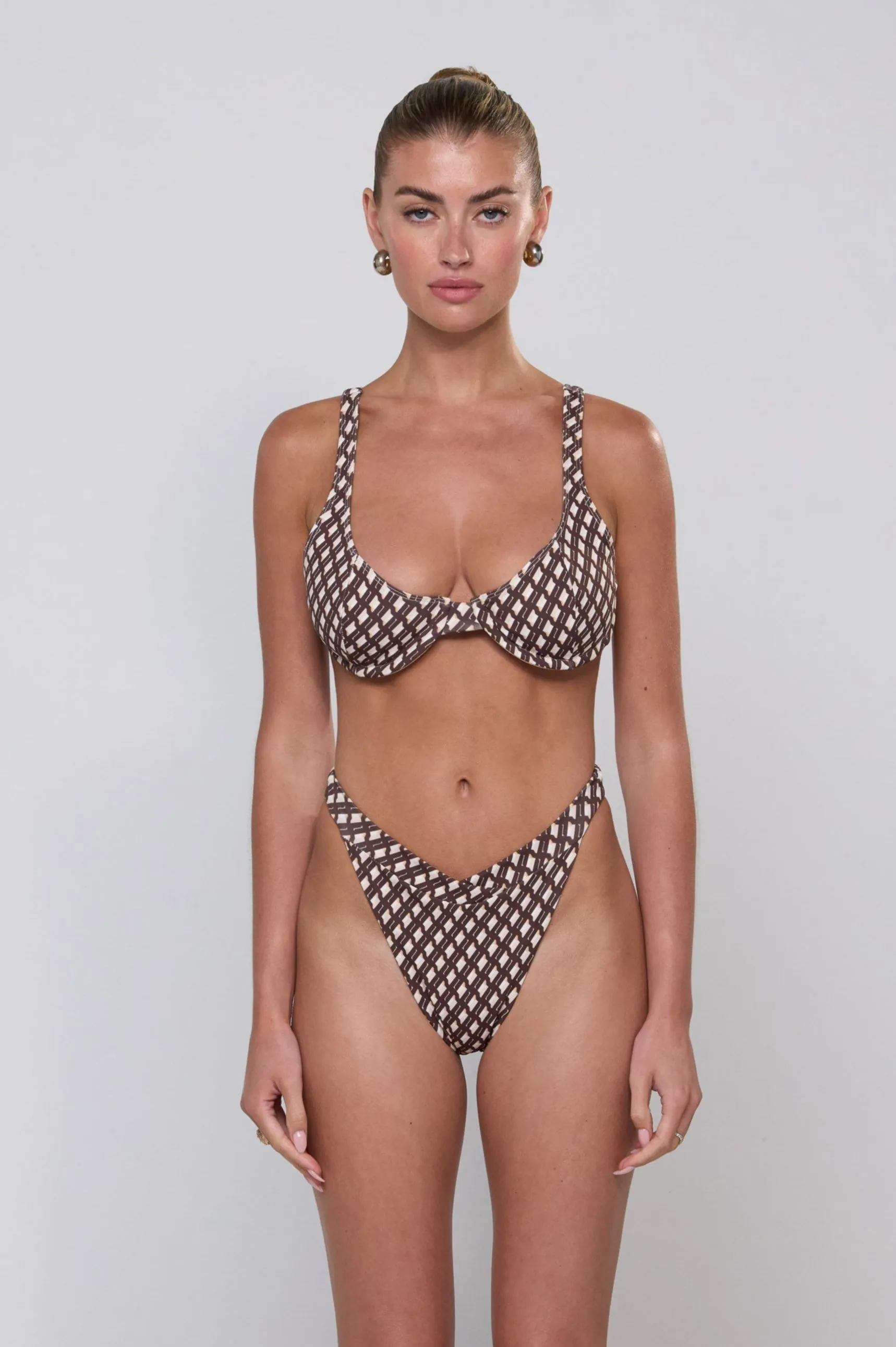 Betsy Bikini Bottom in Tulum Light carry