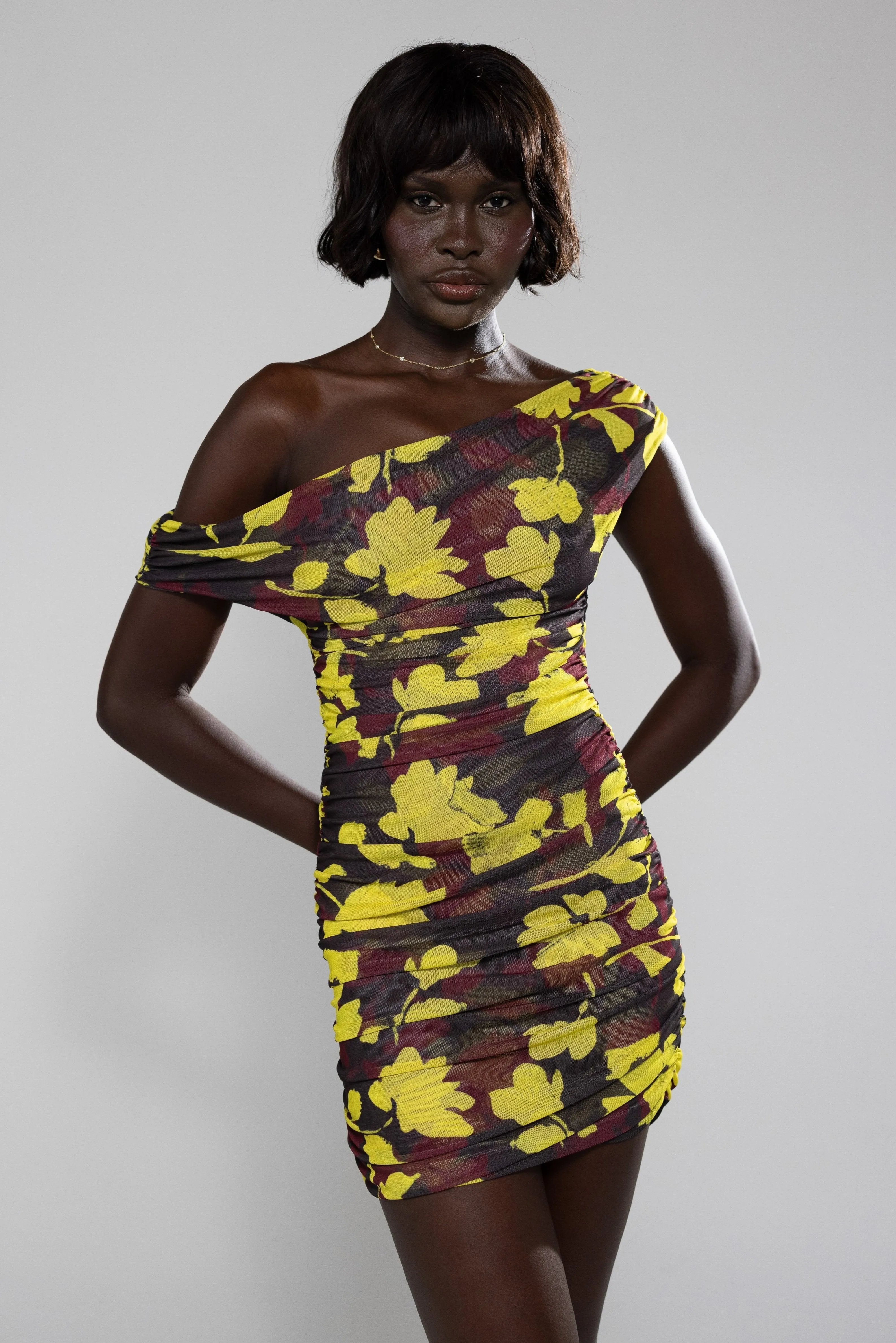 Beverly Mini in Sangria elegant style