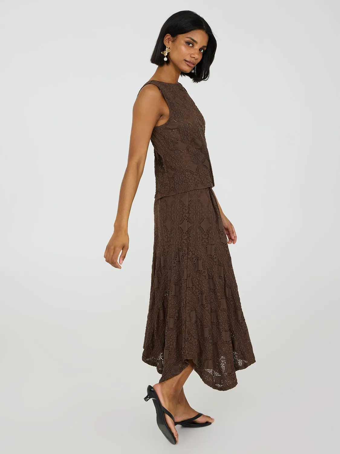 Bubble Lace Asymmetric Midi Skirt trend lead