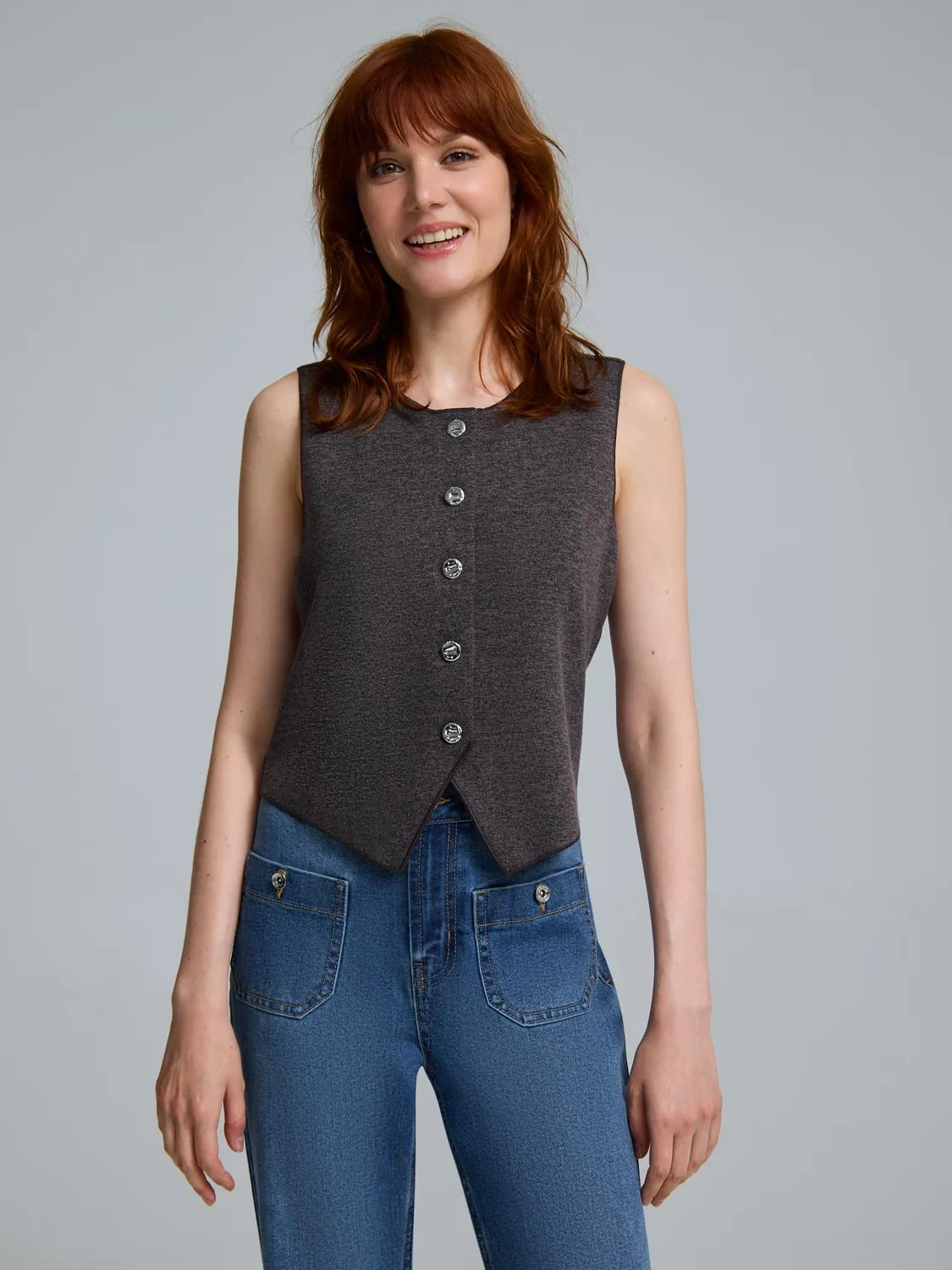 Button-Up Cropped Top movement freedom