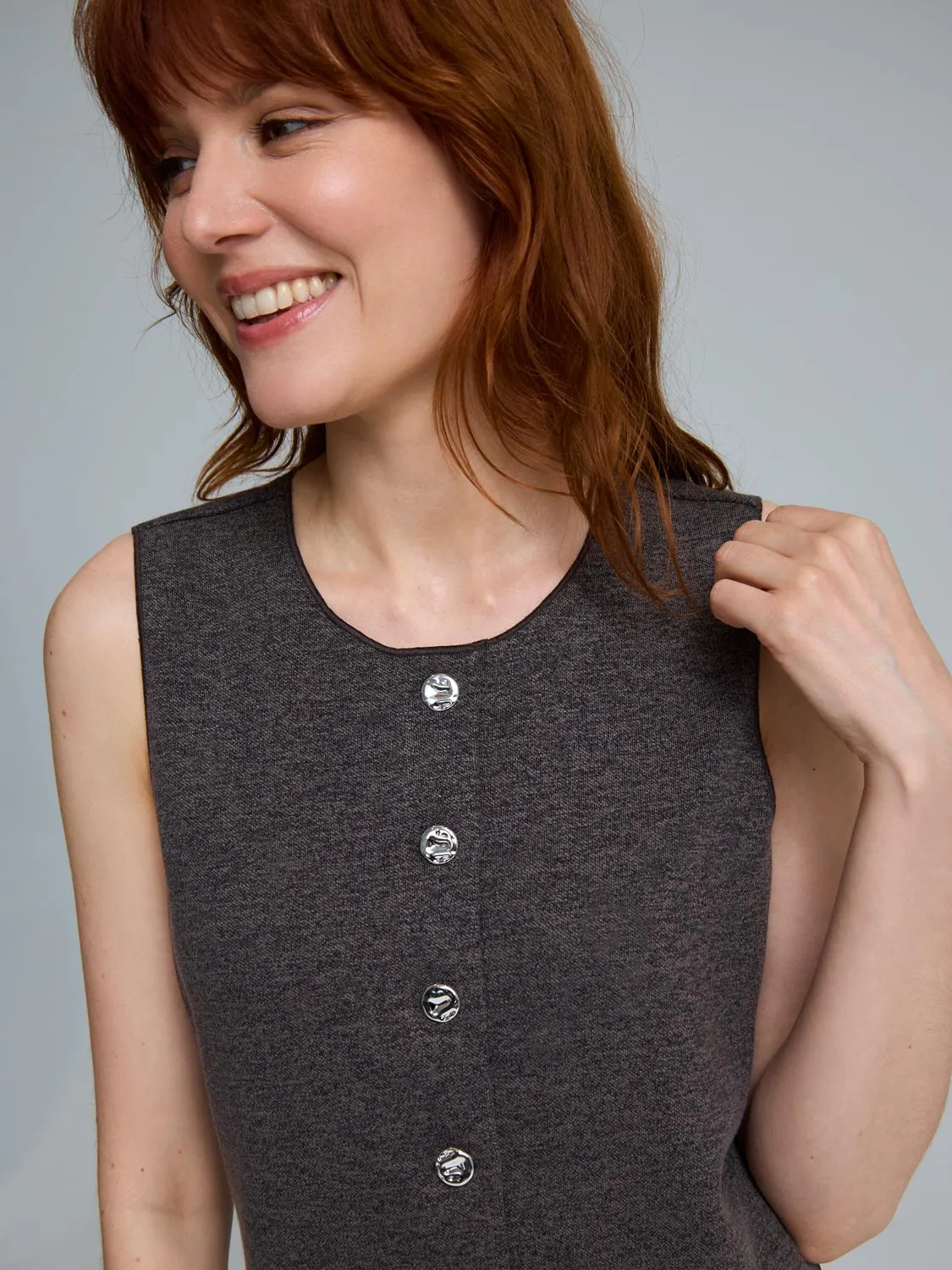 Button-Up Cropped Top lifestyle core