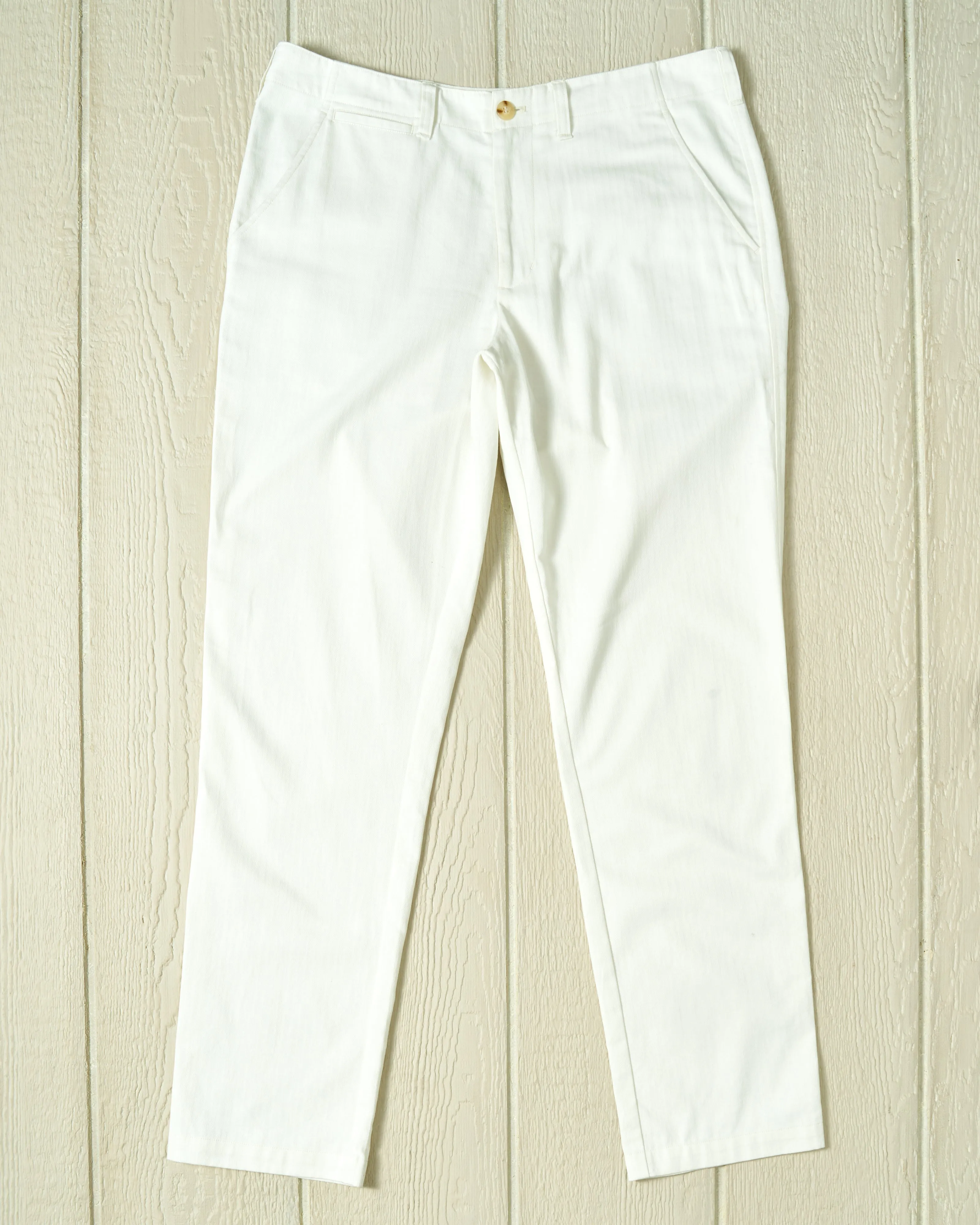 Camden Pant in White Herringbone Twill layered look