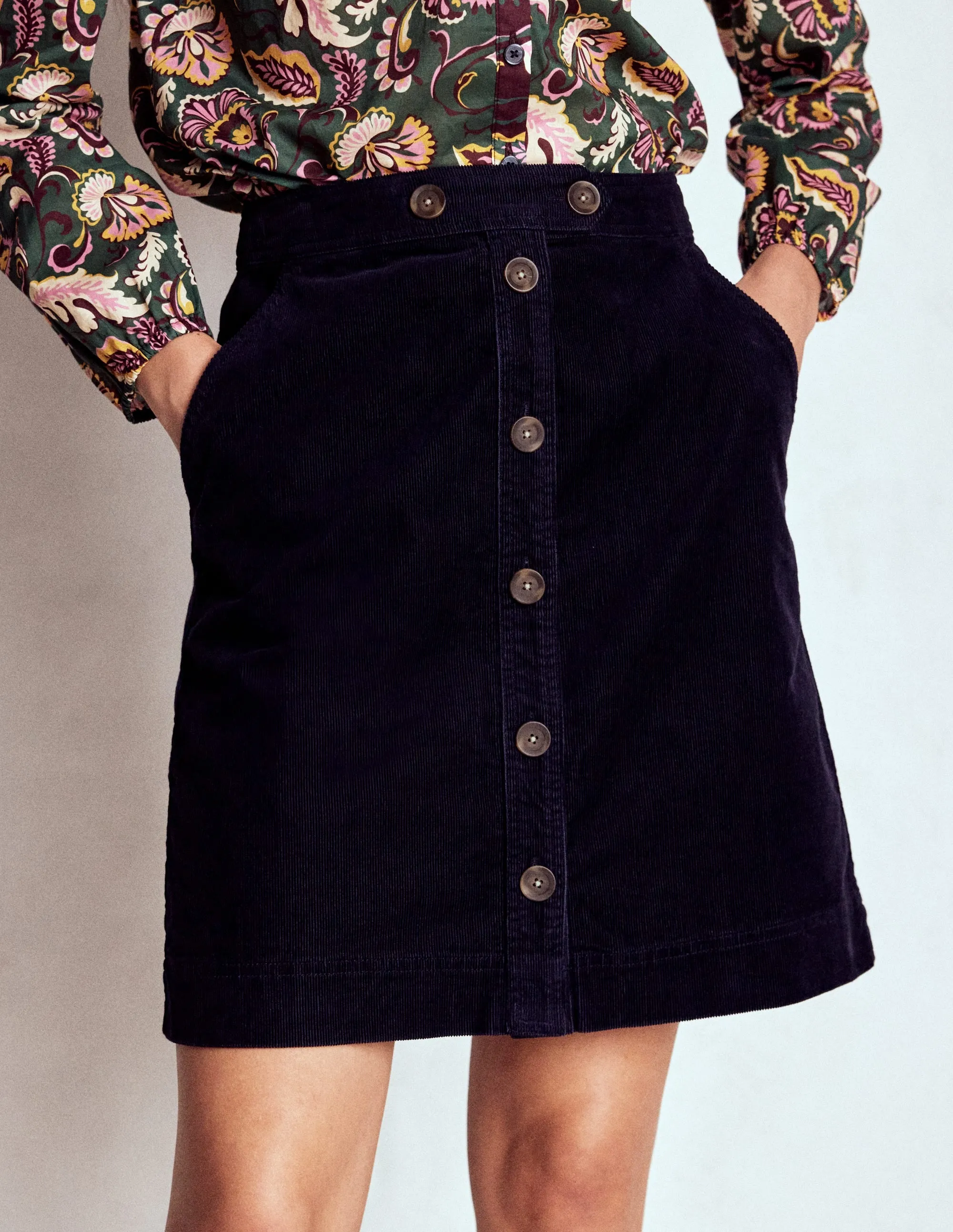 Cecelia Cord Skirt-Navy simple style