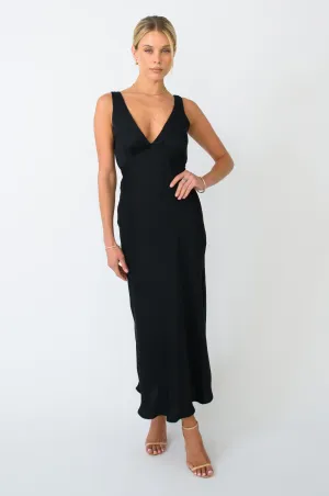 Charlie Dress in Black elegant agile