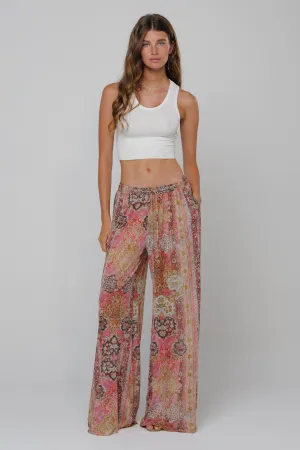 Chase Mesh Pant in Saloon casual layering