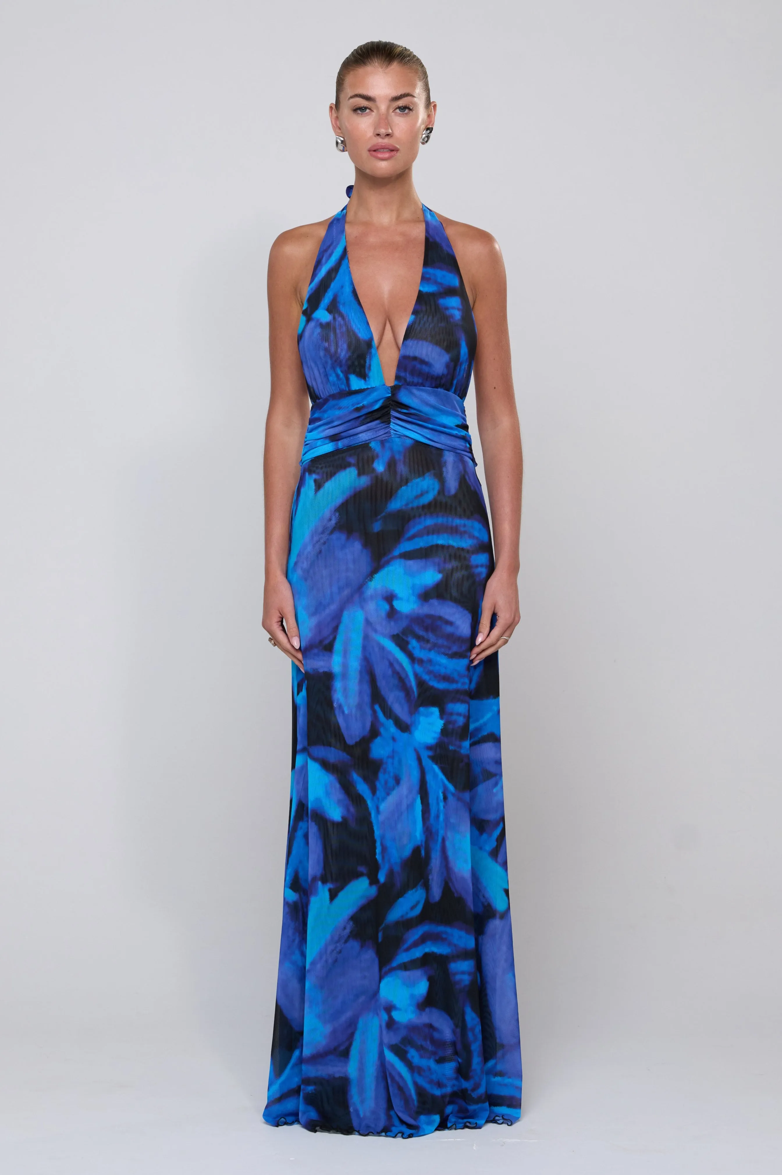 Chelsea Maxi Dress in Lagoon open air event