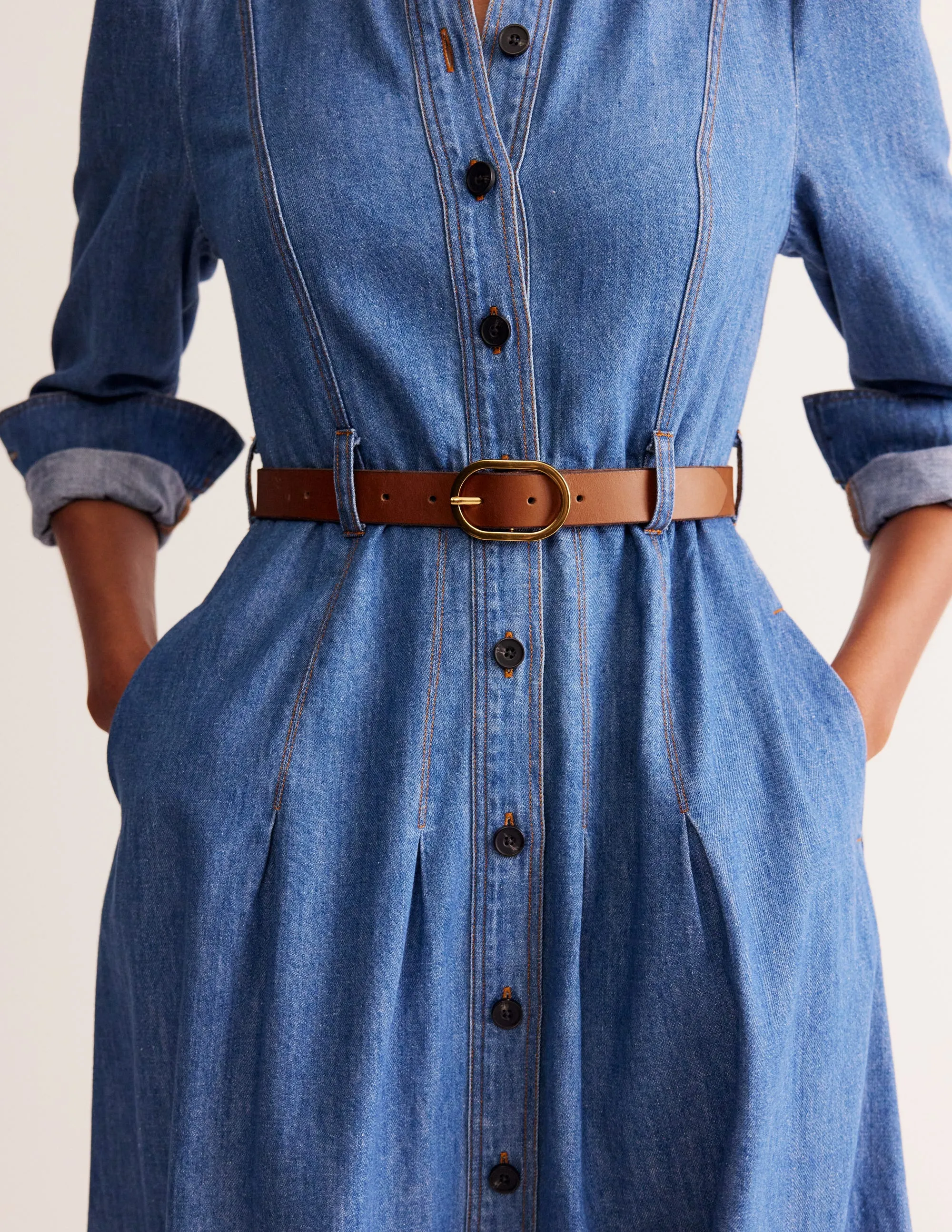 Classic Leather Belt-Tan tight vibe