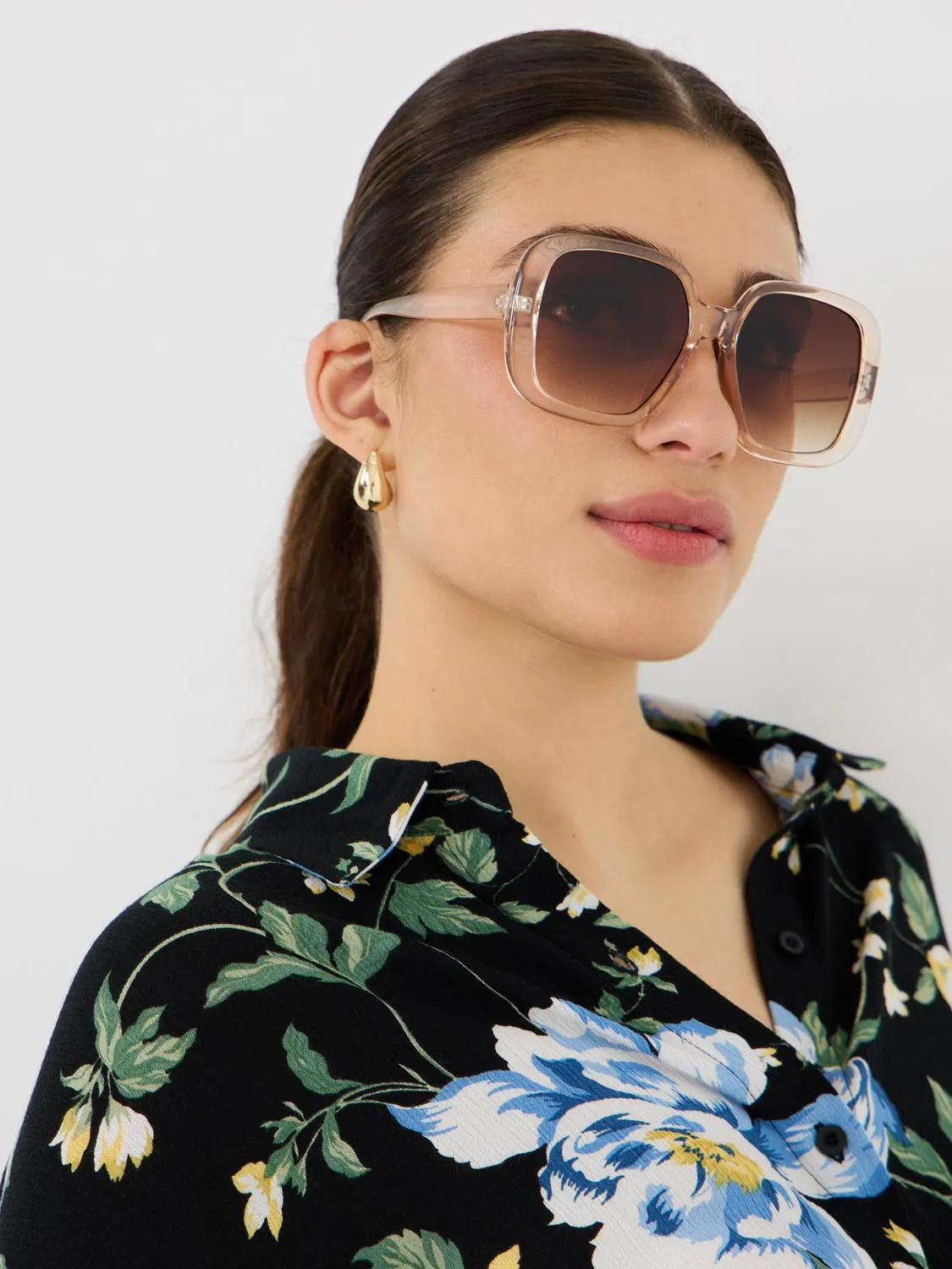 Clear Square Frame Sunglasses trendy look