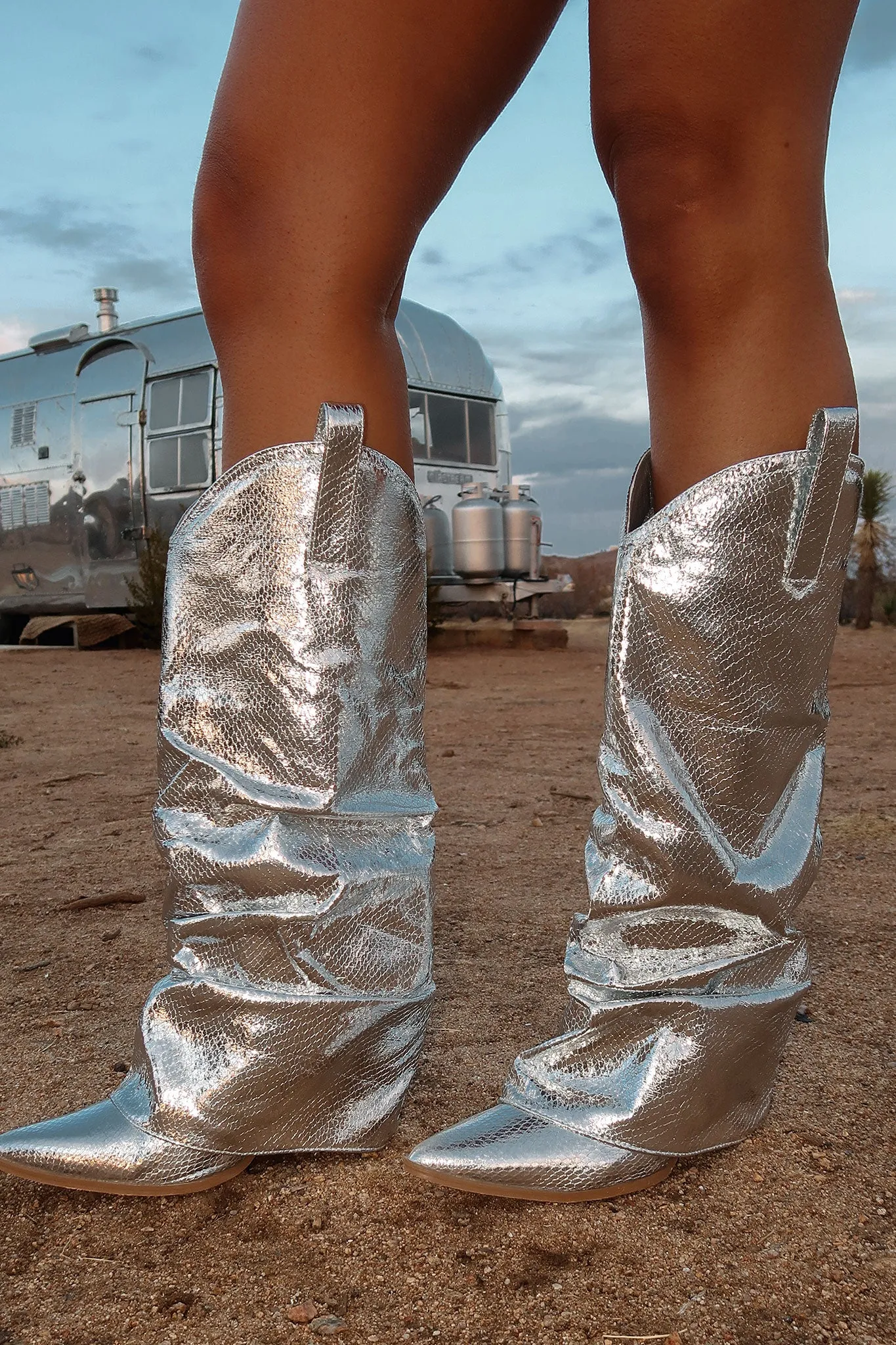 Cody Boots - Silver street style