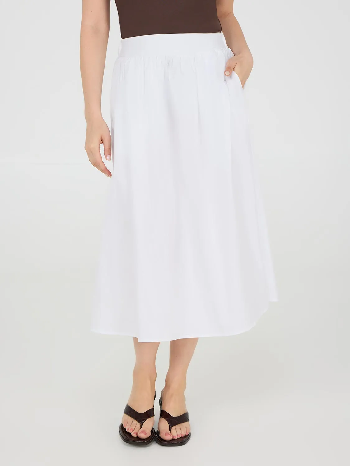 Cotton Poplin Midi Skirt With Pockets graceful look