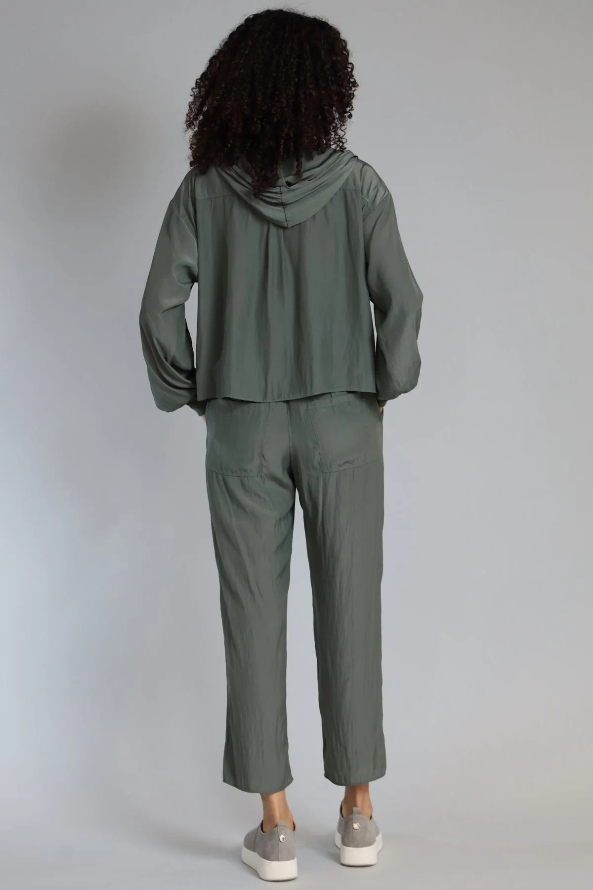 D-Satin Cropped Hoodie everyday explorer