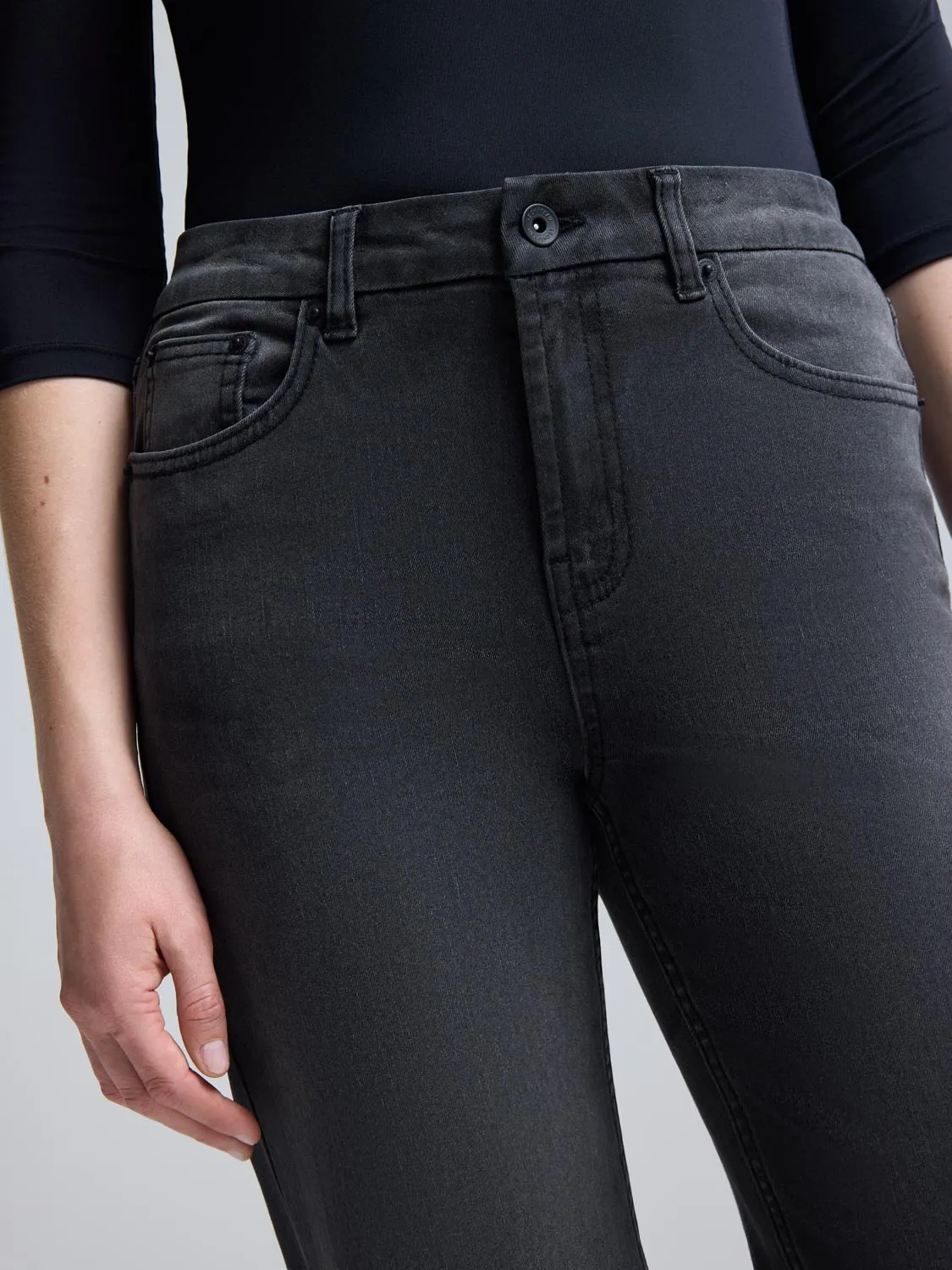 Dark Wash Straight-Leg Jeans texture upgrade