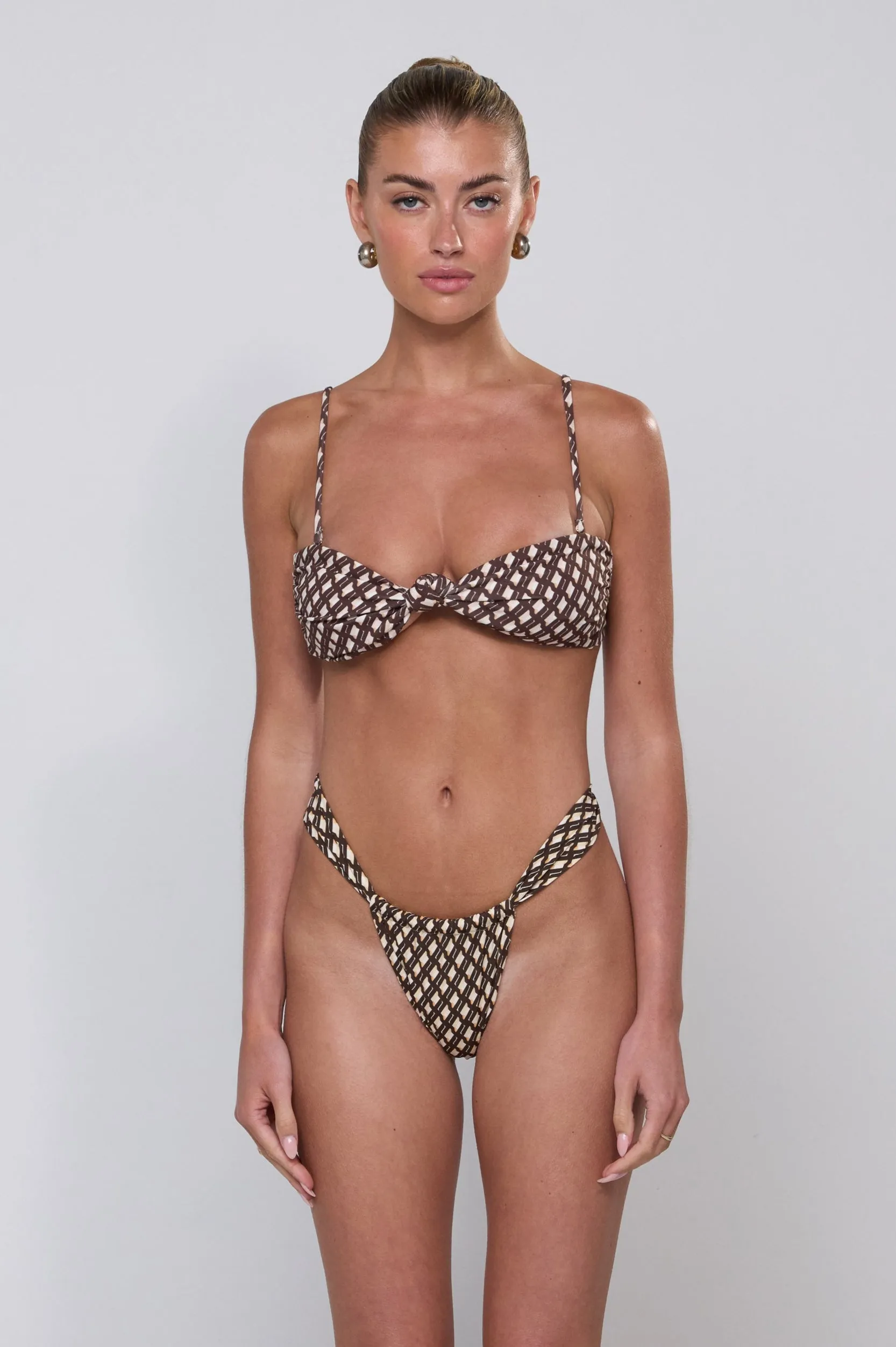 Dillan Bikini Bottom in Tulum Elegant design