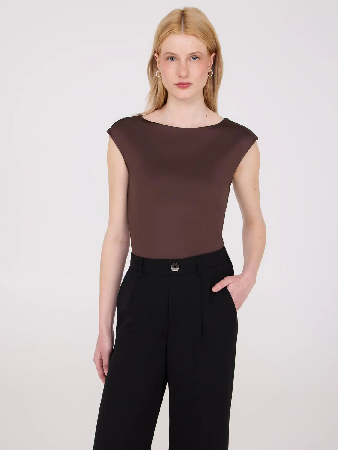 Double Layer Boat Neck Sleeveless Top lifestyle core