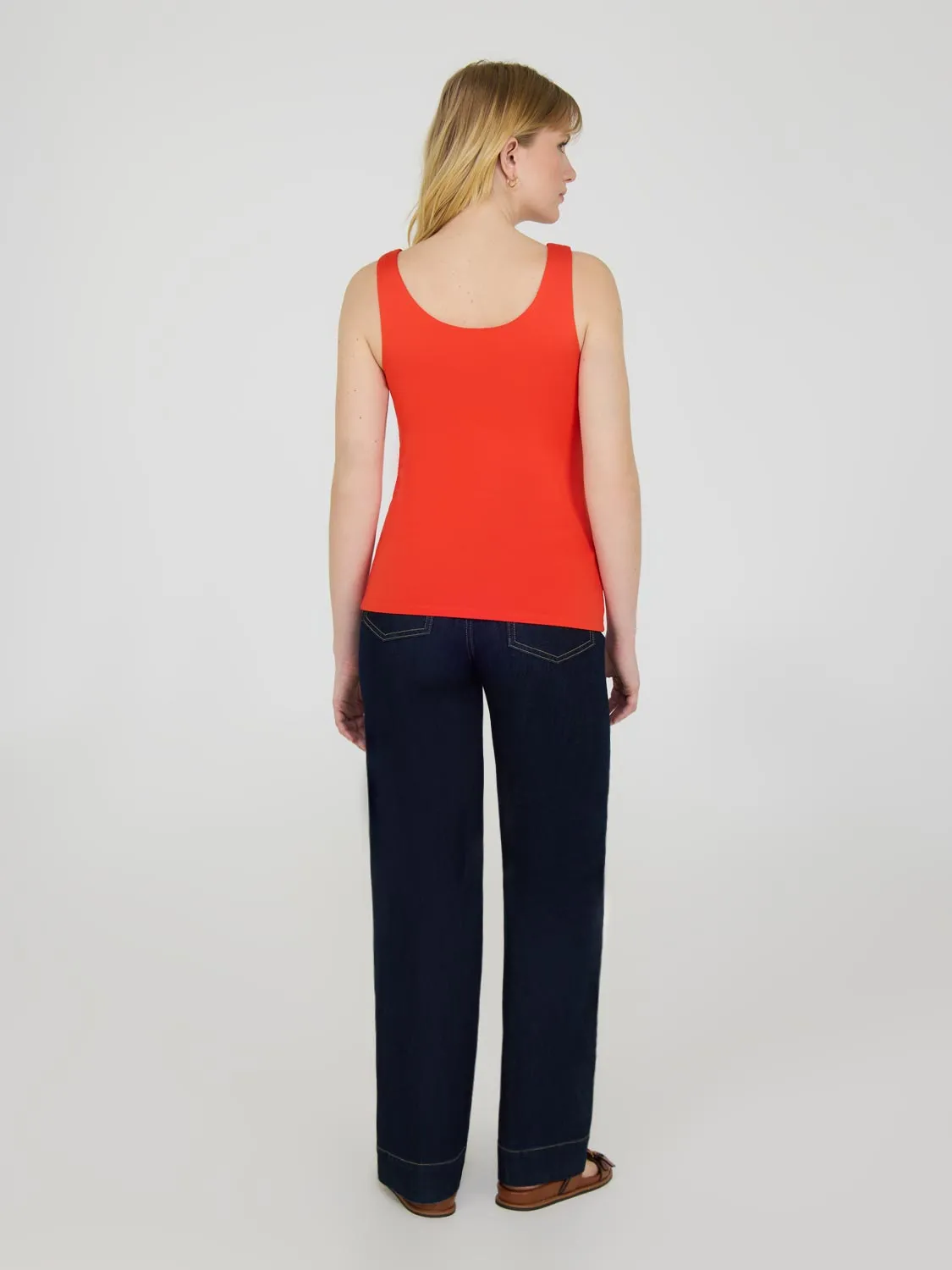Double Layer Scoop Neck Tank Top modern edge