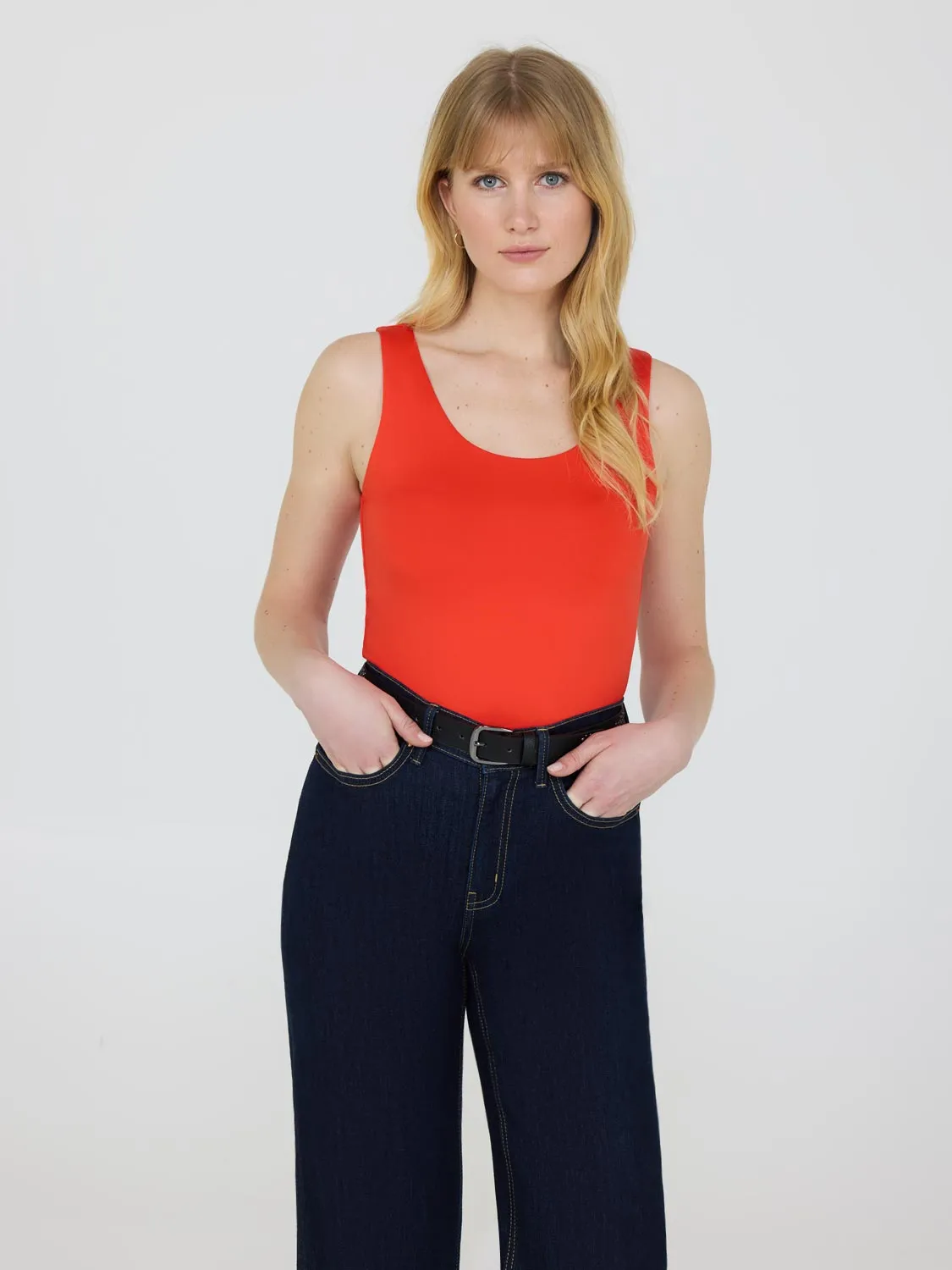Double Layer Scoop Neck Tank Top chic edge