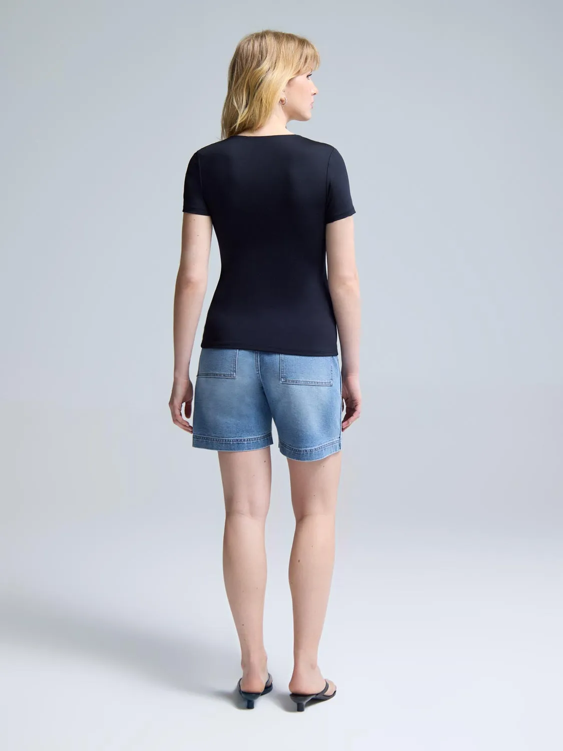 Double Layer V-Neck T-Shirt Basic Fit