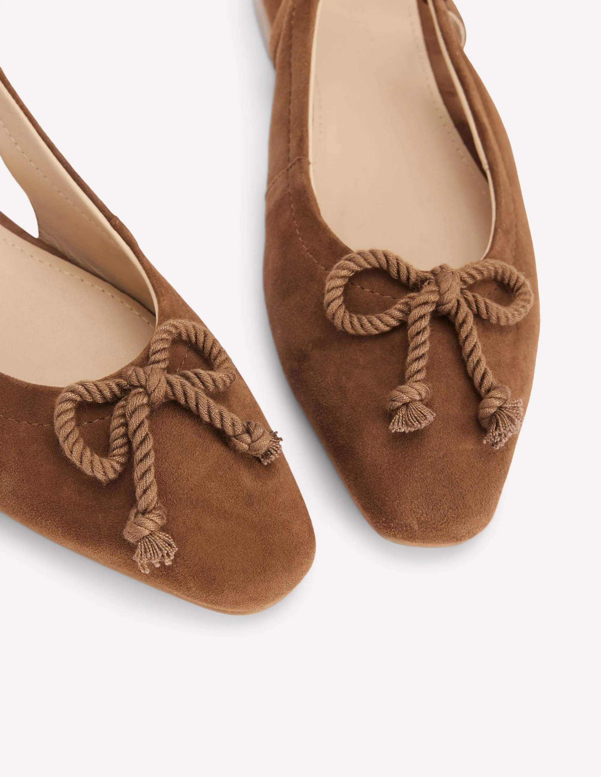Easy Slingback Flats-Raw Umber student use