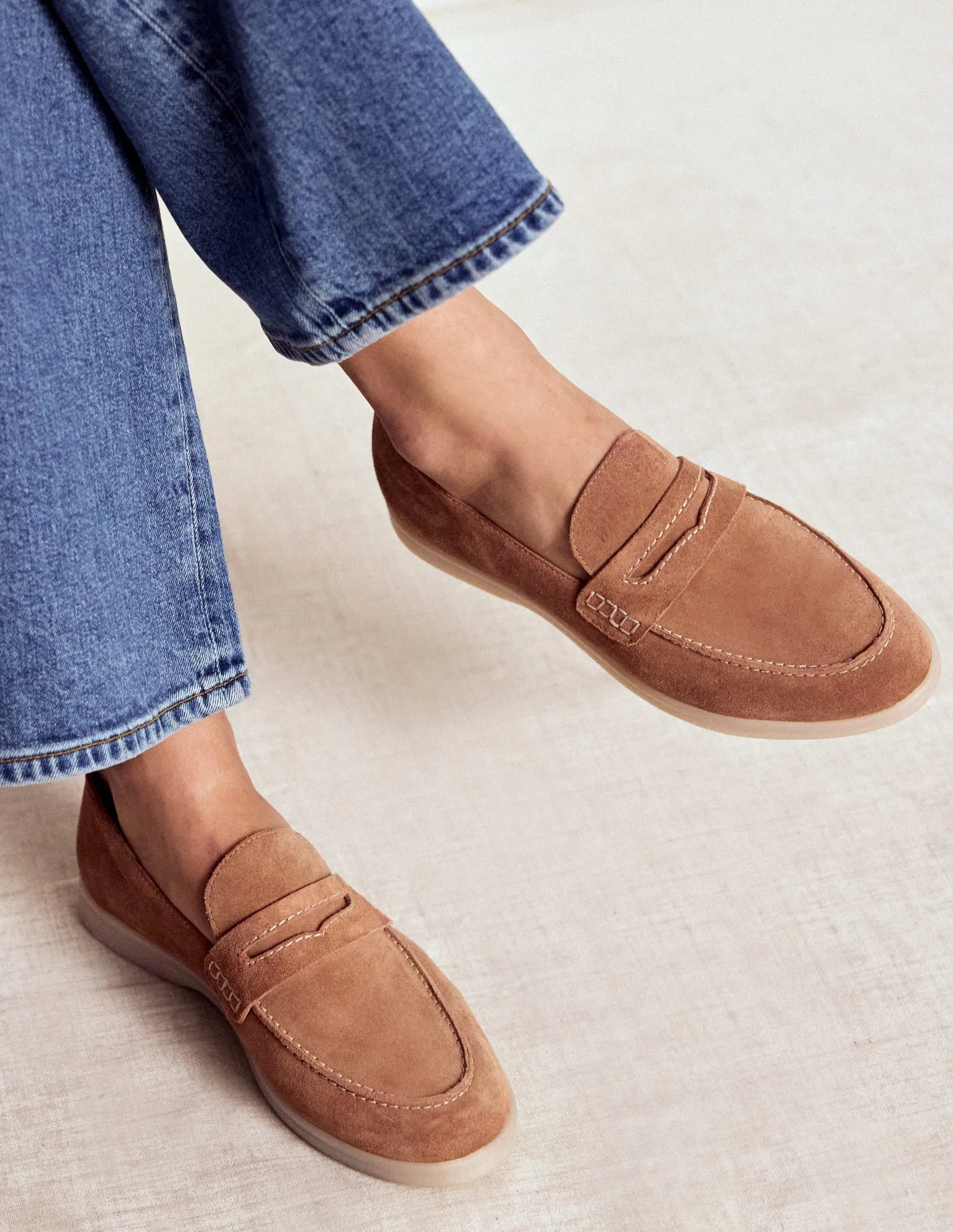 Easy soft loafers-Tan family essential
