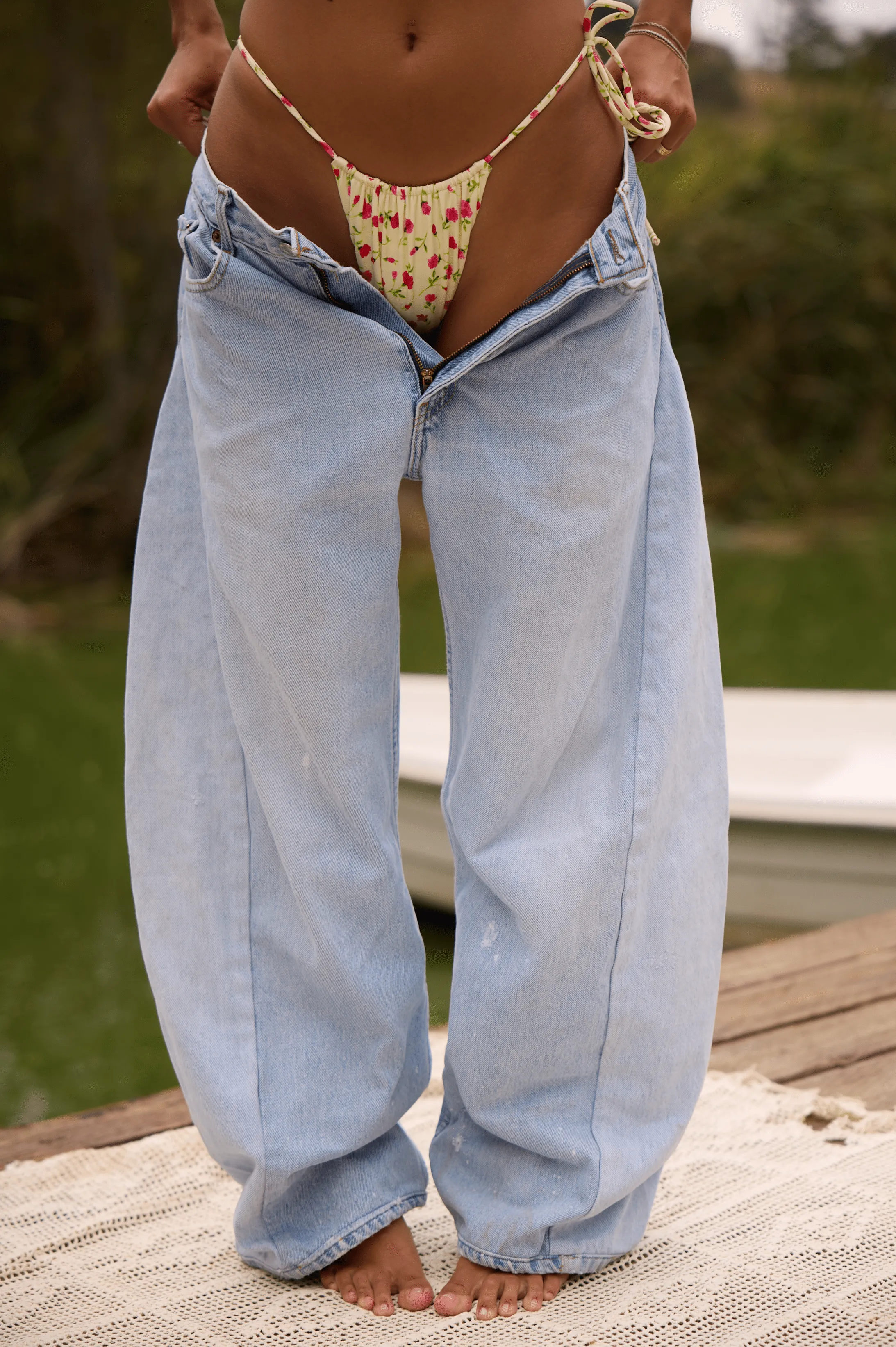 Ernie Bottom in Buttercream Sporty vibe