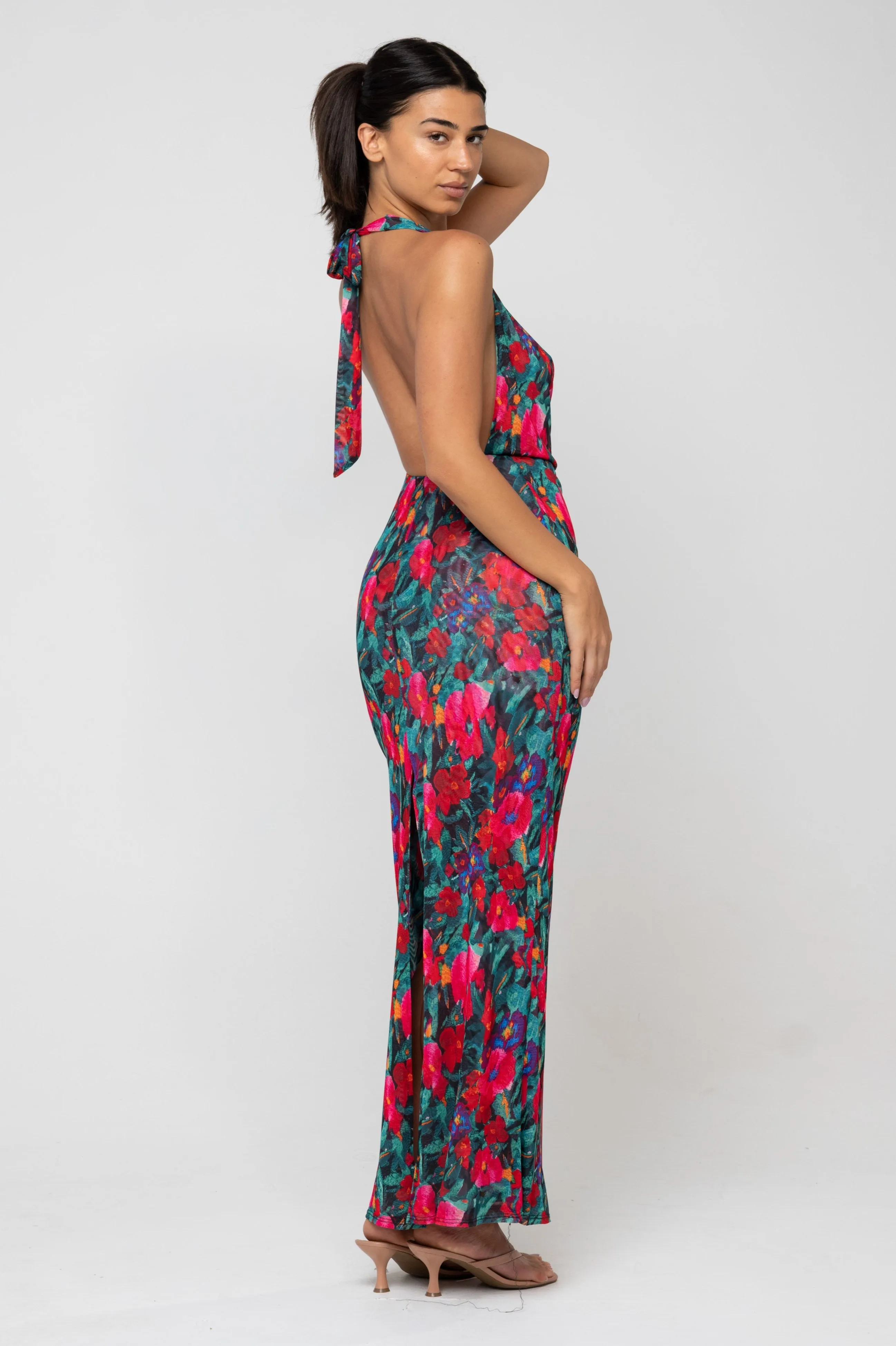 Fiona Dress in Resort casual grace