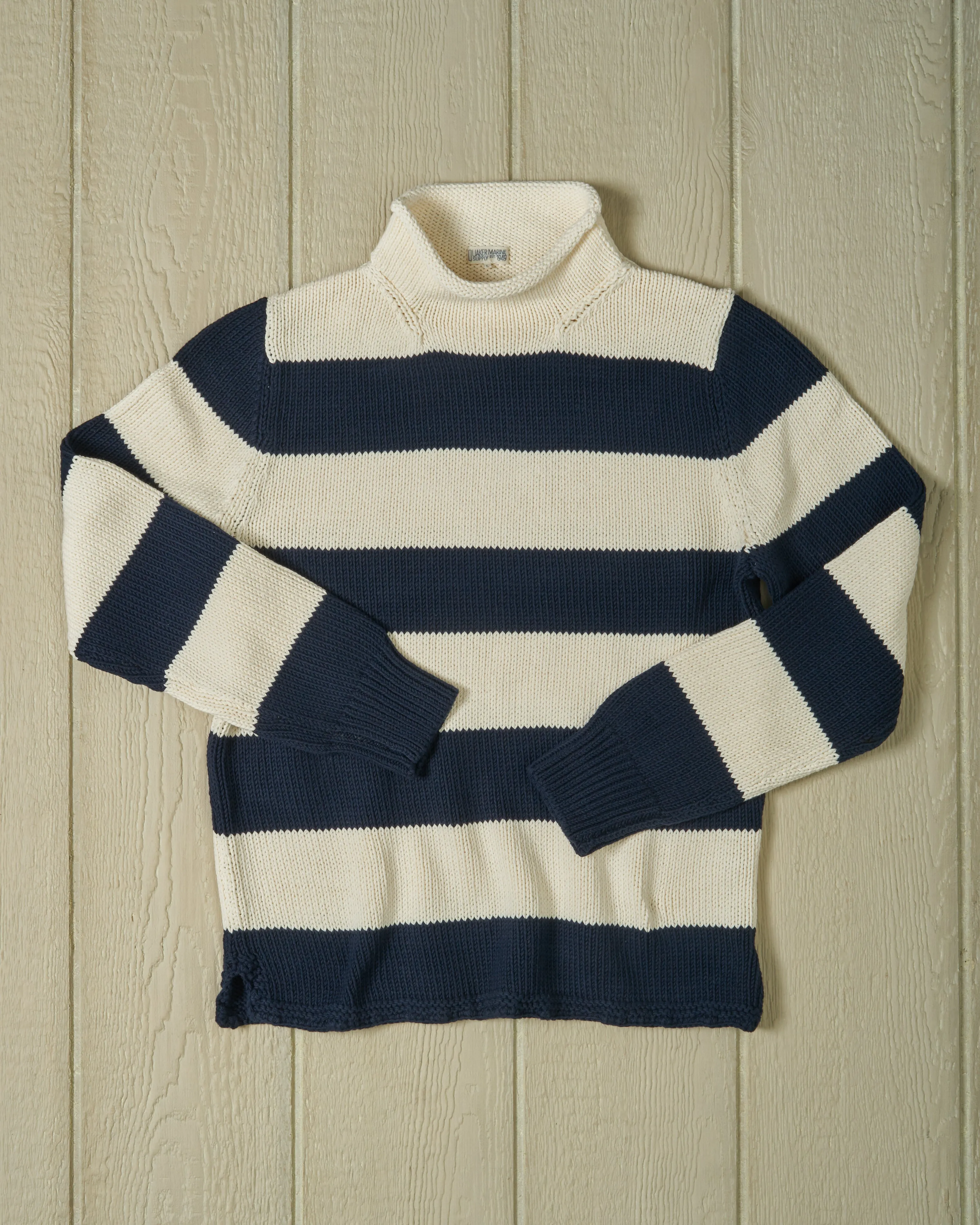 Fisherman's Sweater in Navy/Egret Stripe park stroll