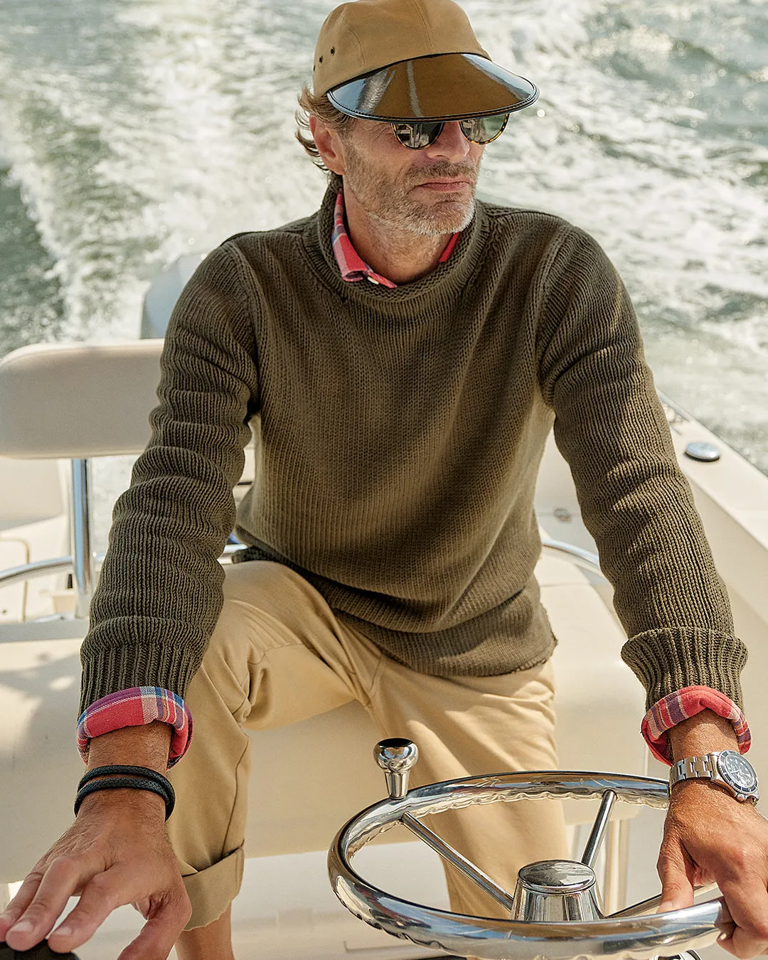 Fisherman's Sweater in Olive soft mode