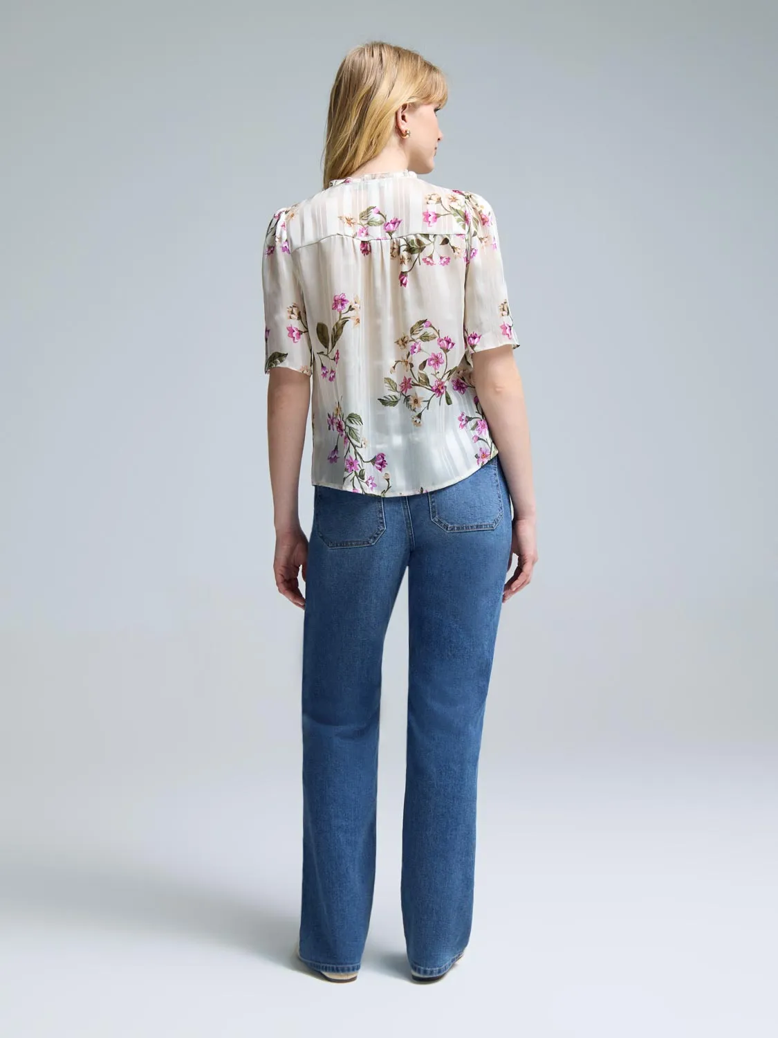 Floral Flutter Sleeve Top Dynamic Fit