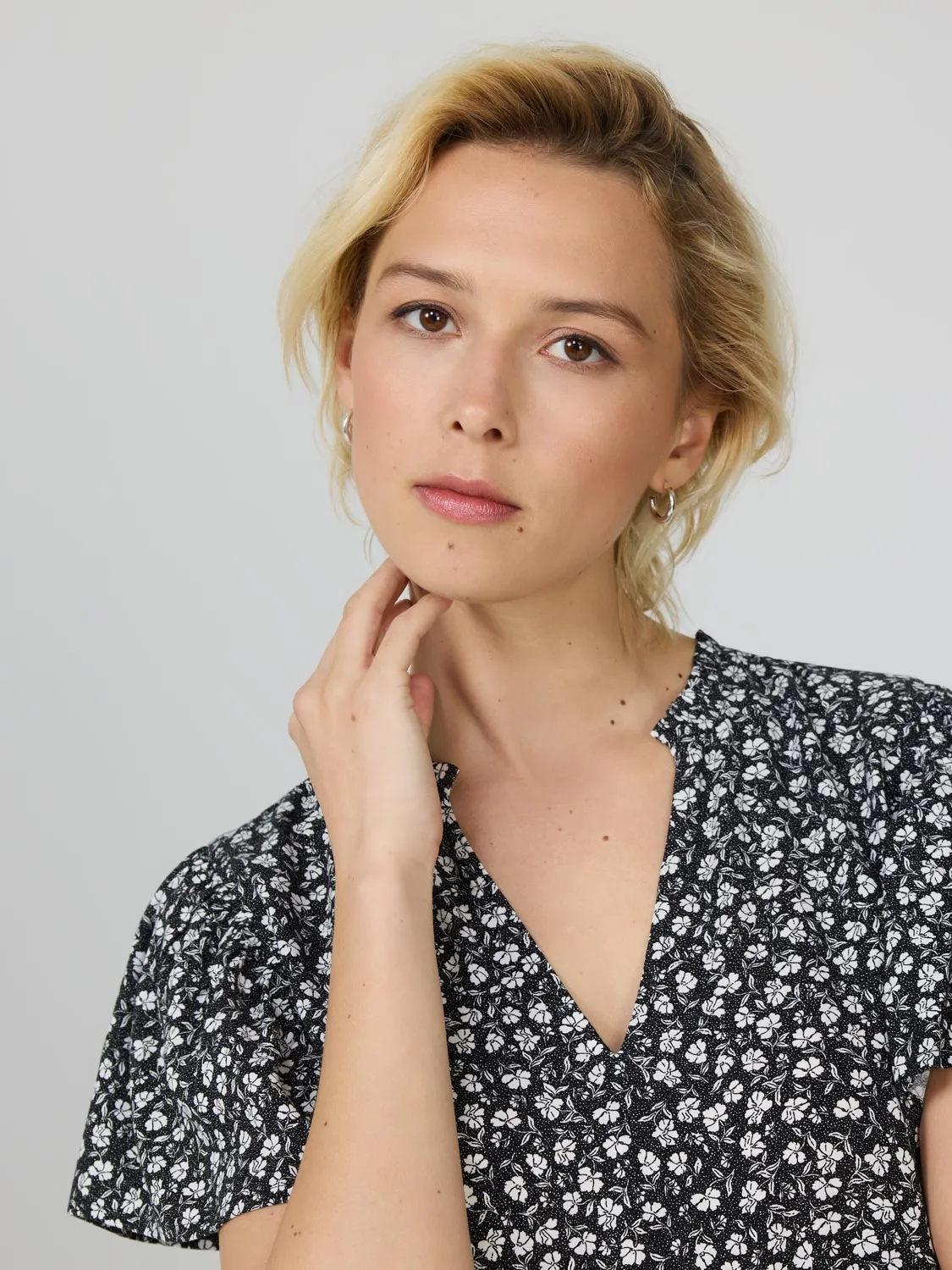 Floral Print Flutter Sleeve Mini Dress artsy feel