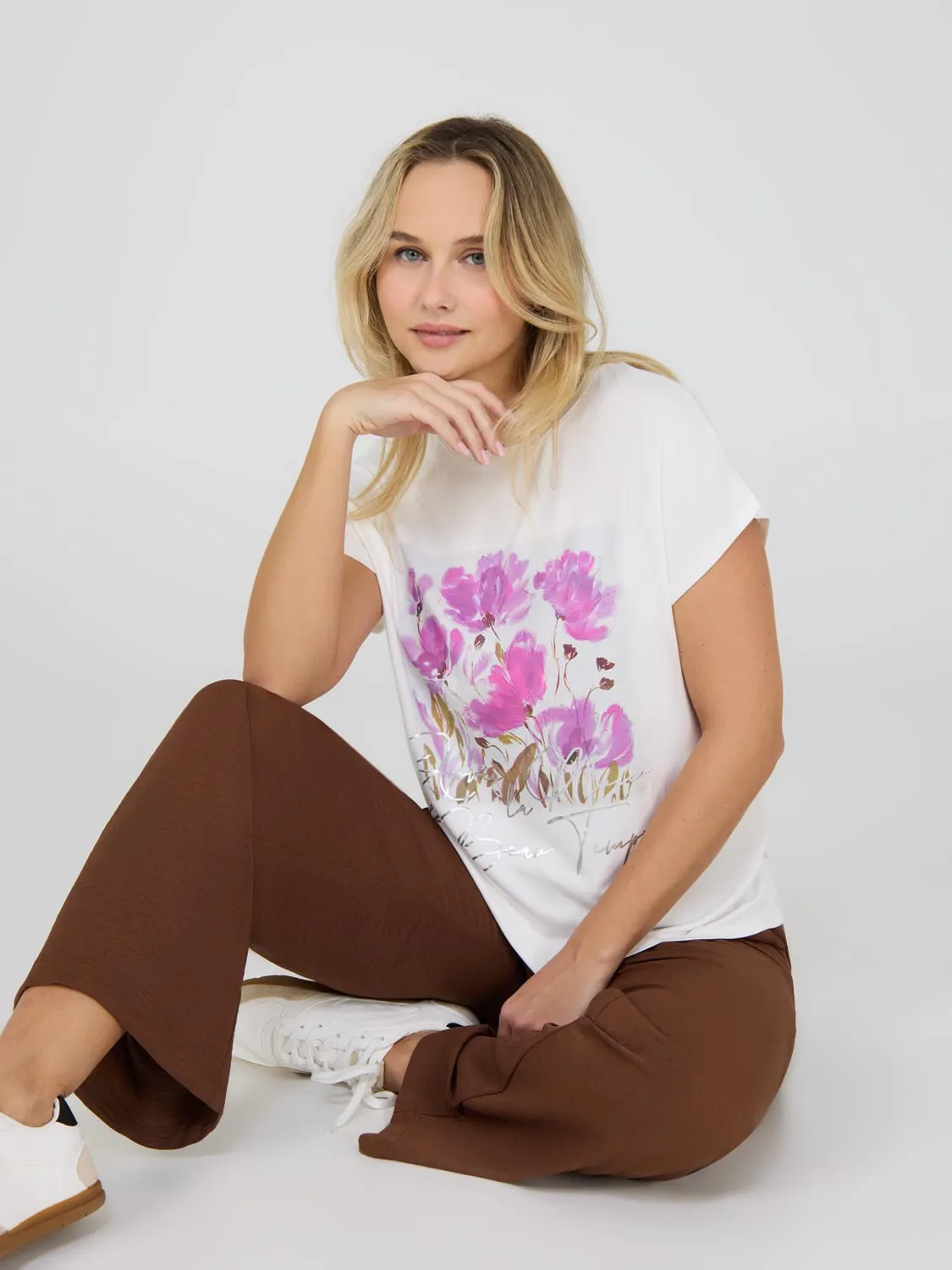 Floral Print Graphic T-Shirt Urban Basics