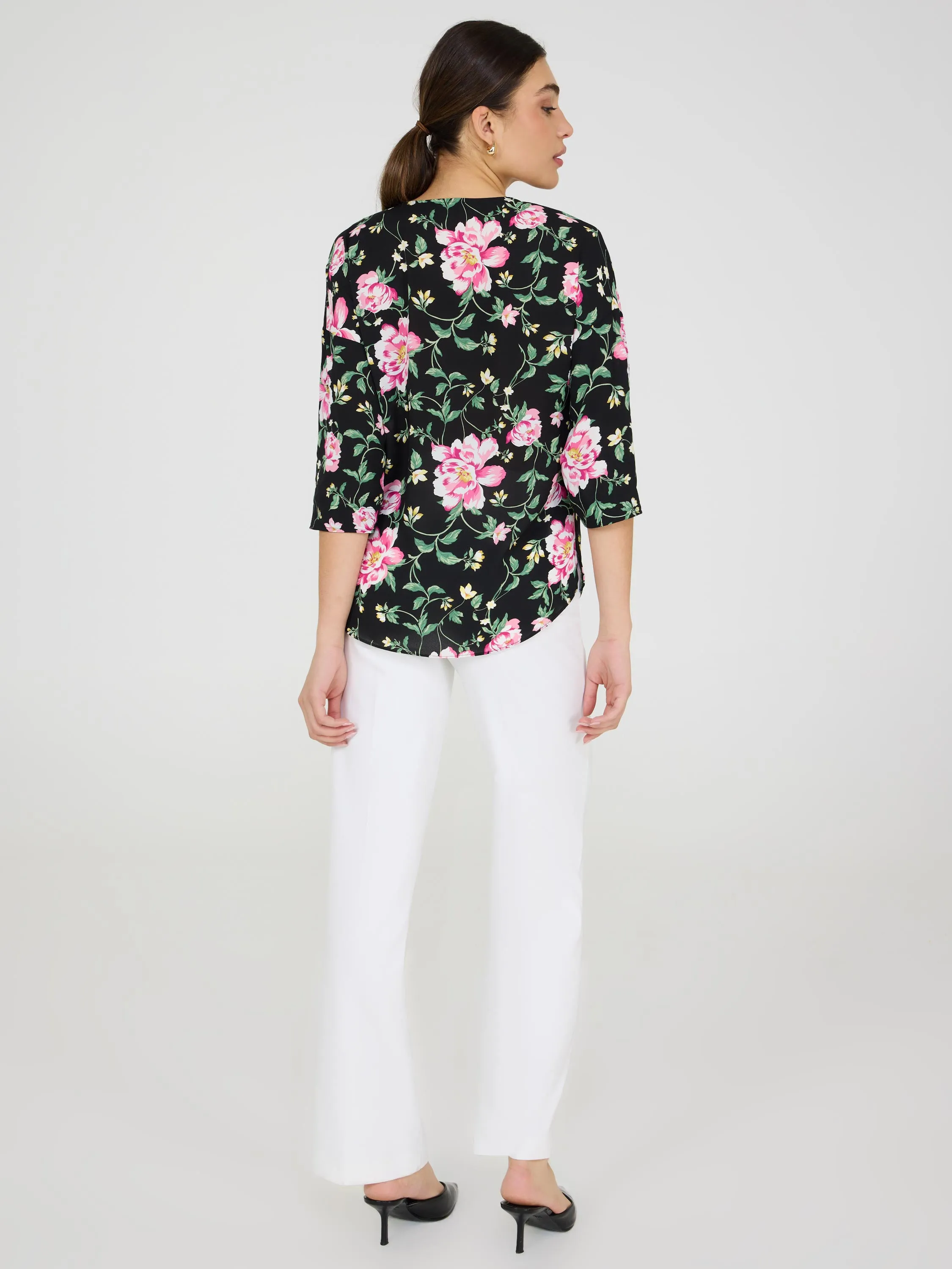 Floral Zip Front V-Neck Top Brunch Looks