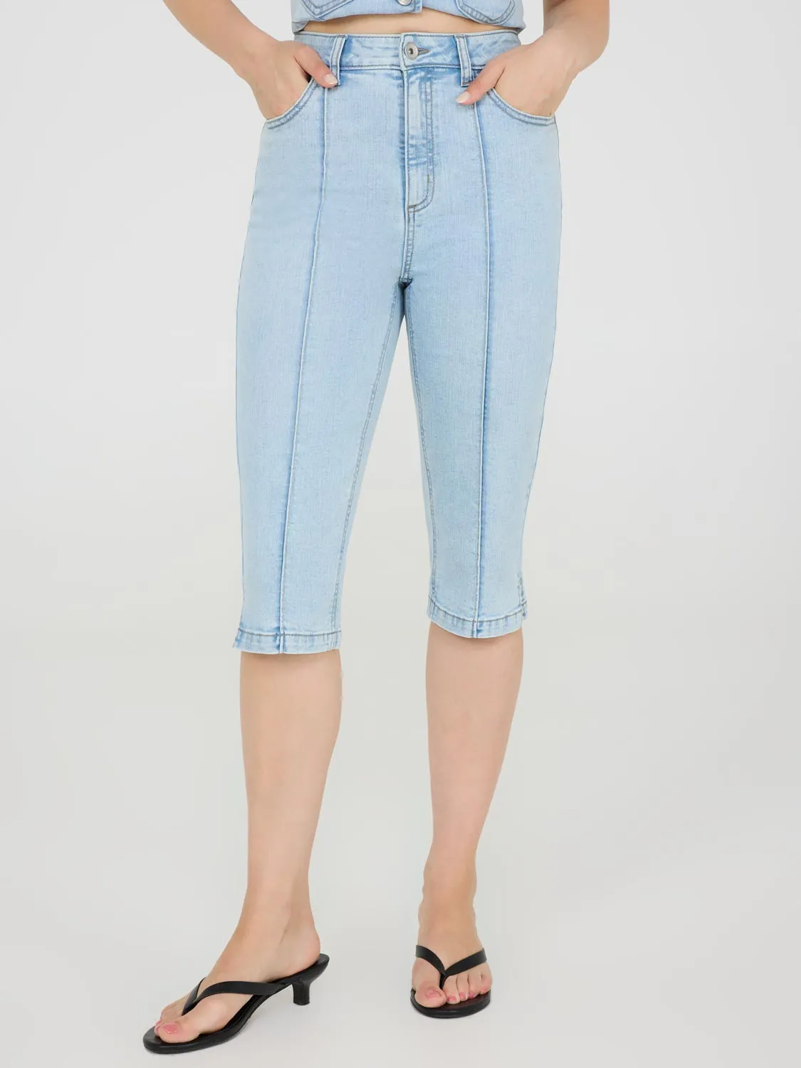 Front Pintuck Denim Capri Pants urban life